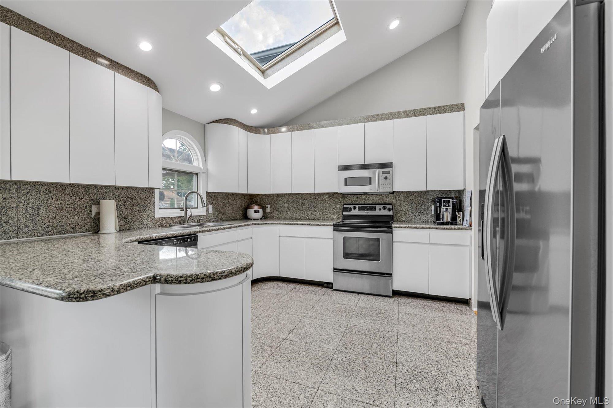 12 Julliard Drive, Plainview, NY 11803