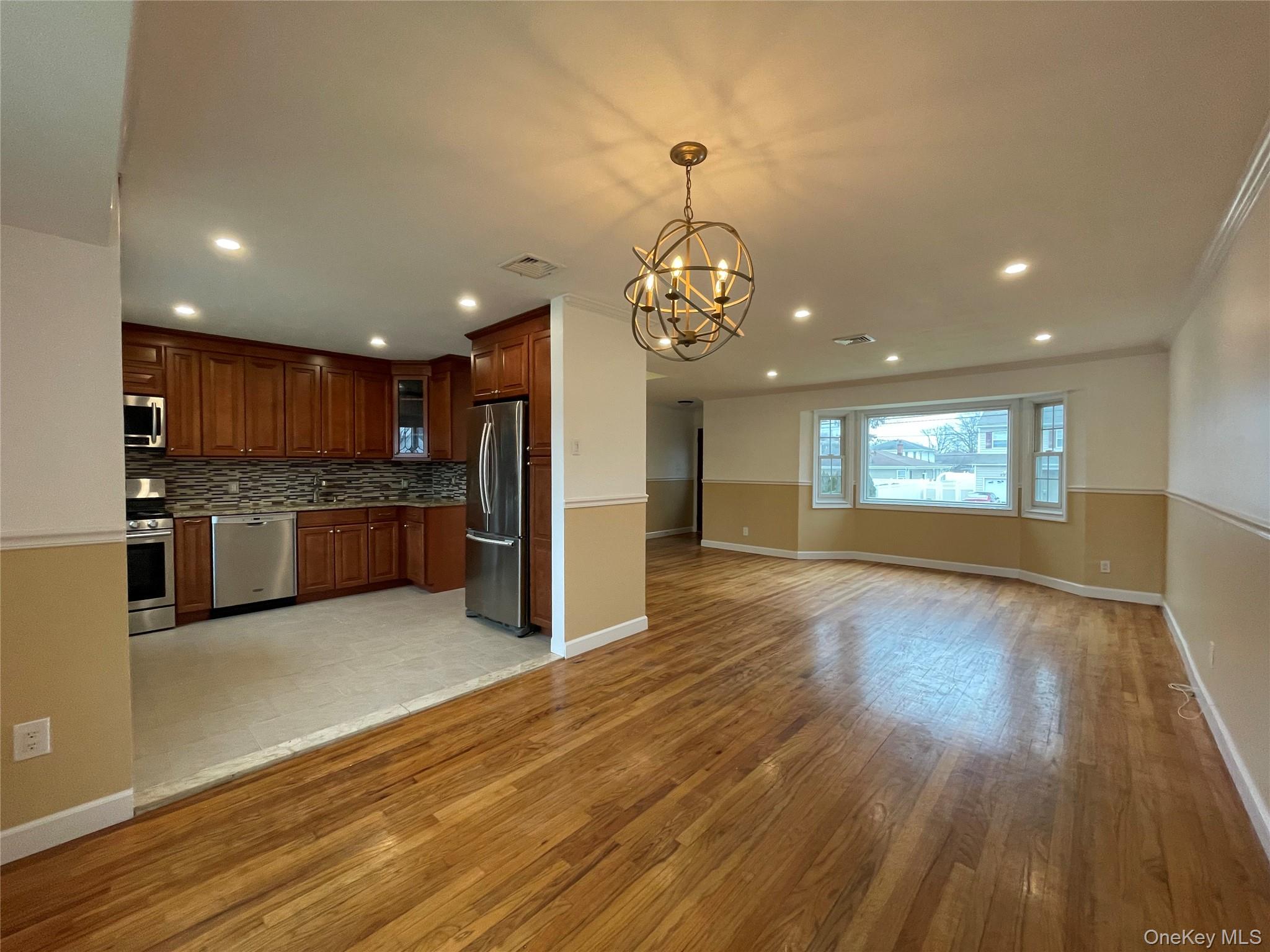 506 Dewitt Avenue, North Babylon, NY 11703