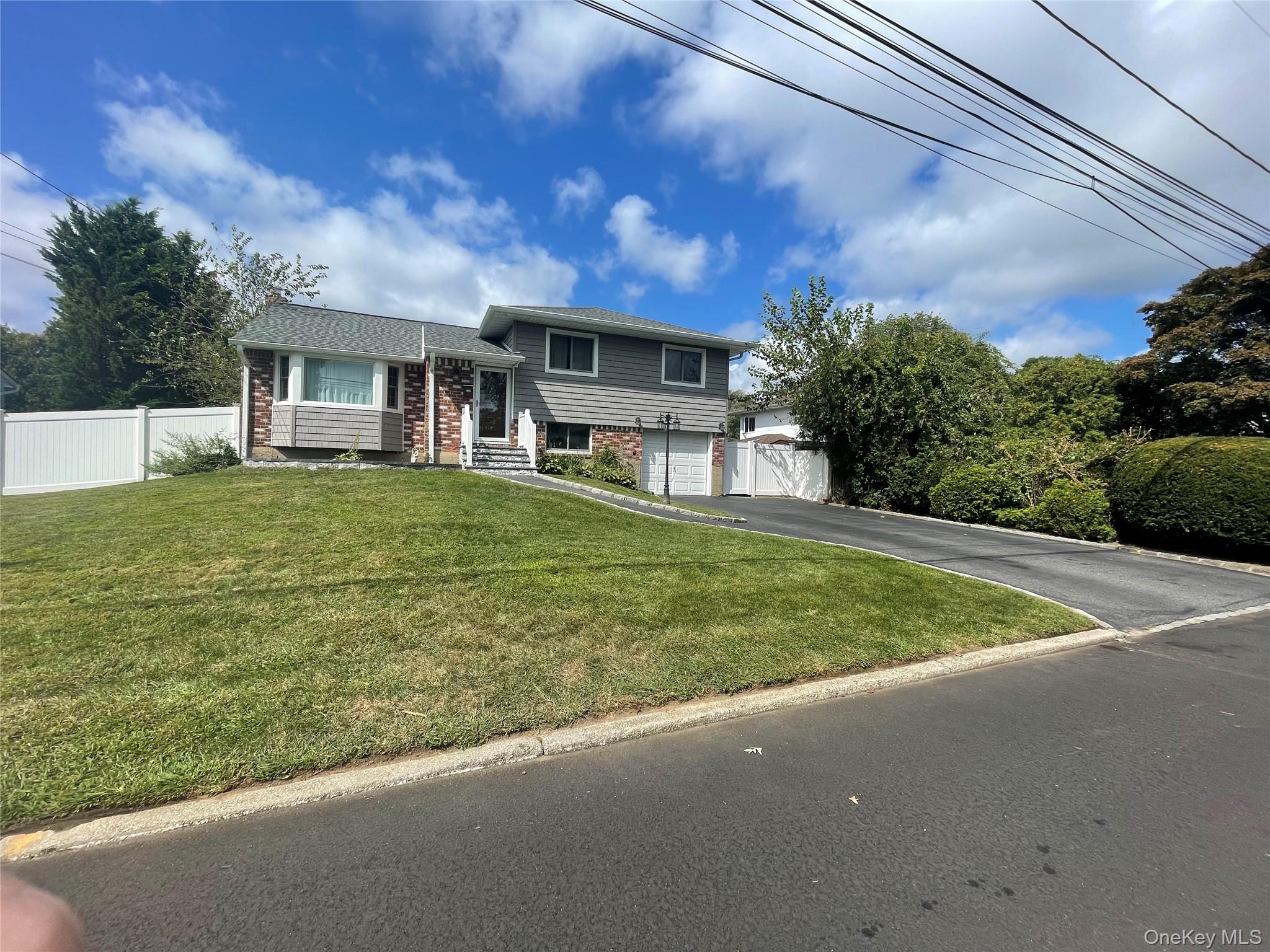 506 Dewitt Avenue, North Babylon, NY 11703