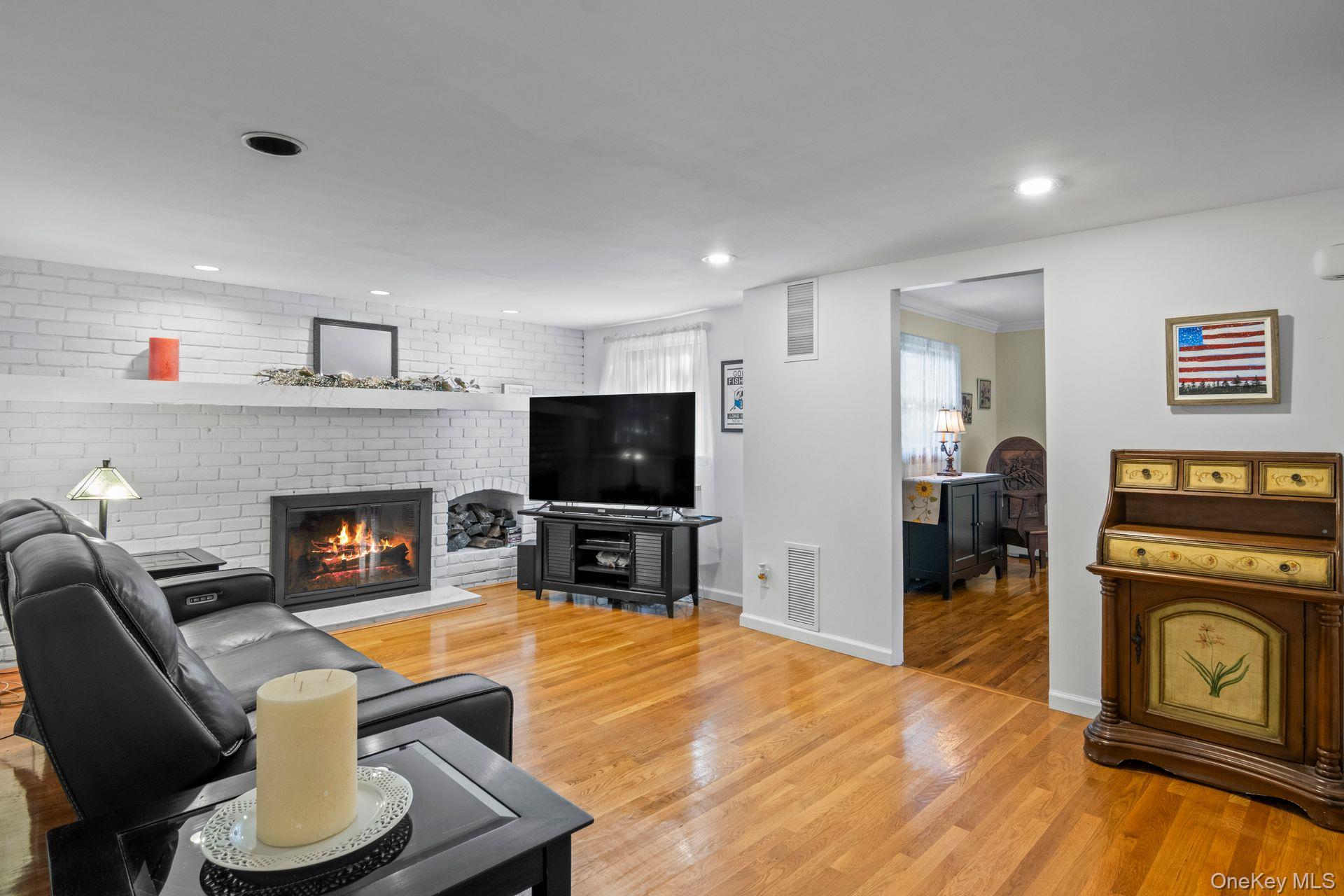 703 10th Avenue, East Northport, NY 11731