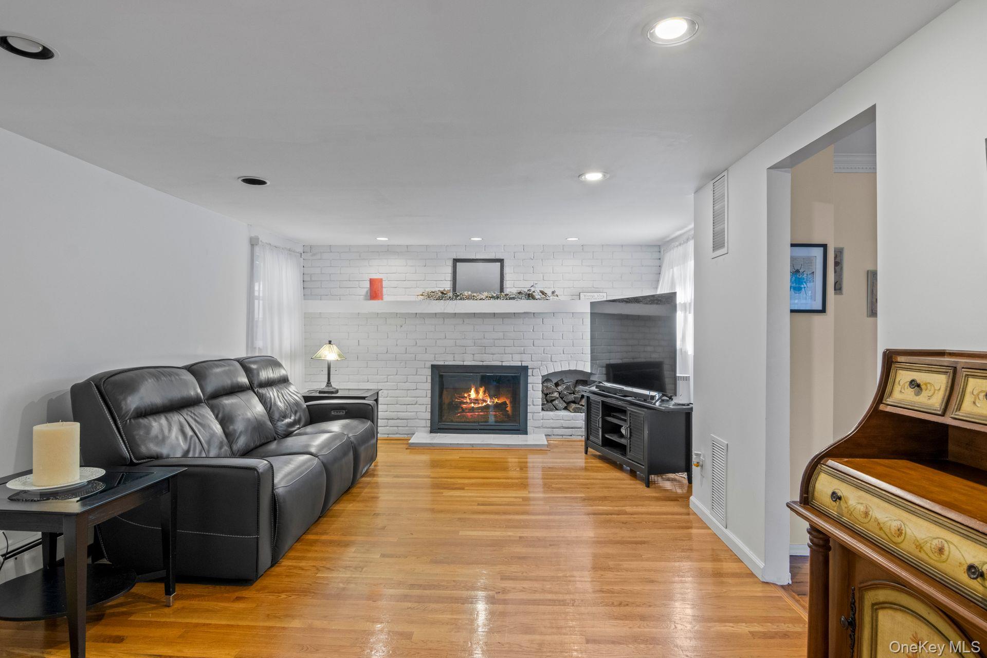 703 10th Avenue, East Northport, NY 11731