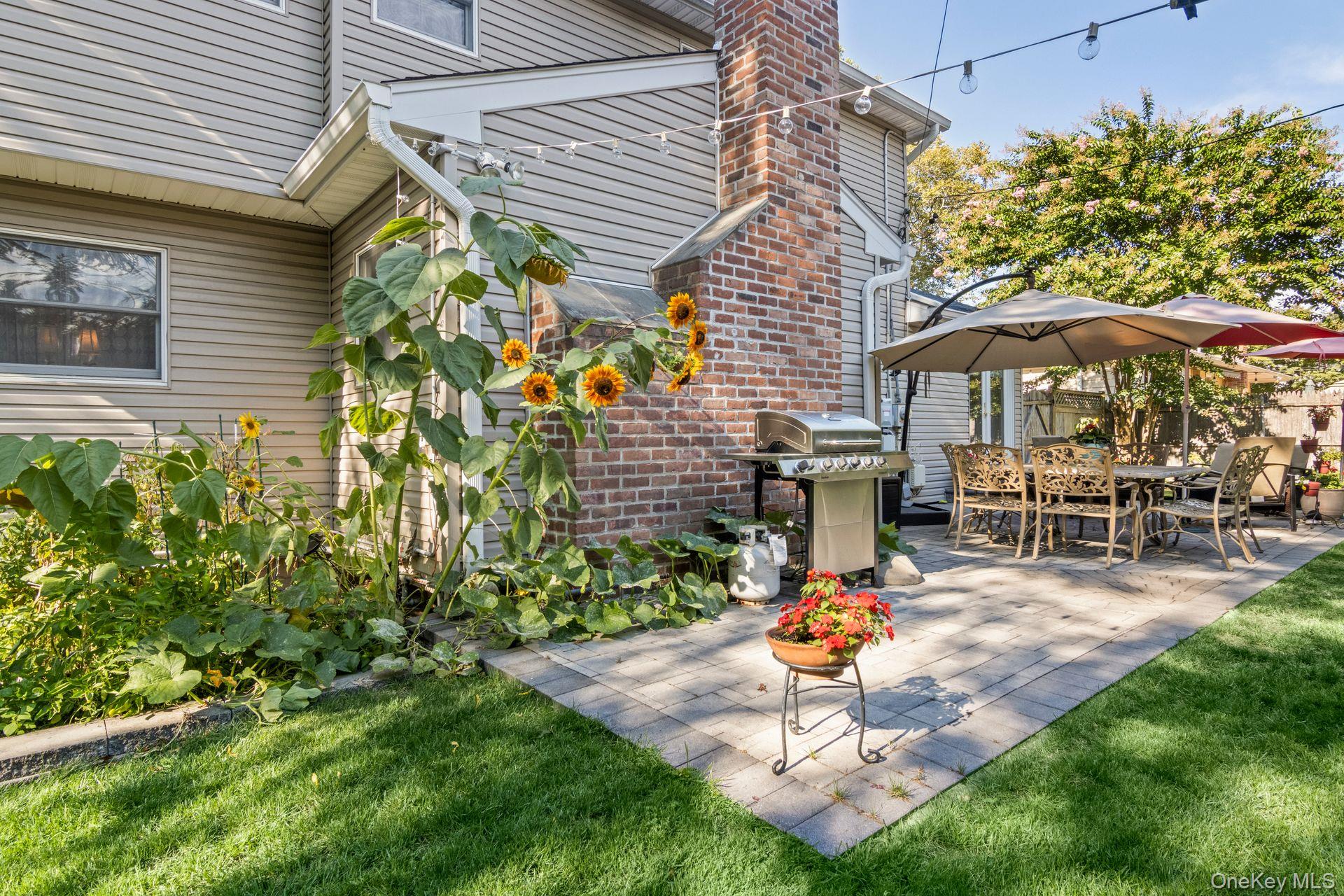 703 10th Avenue, East Northport, NY 11731