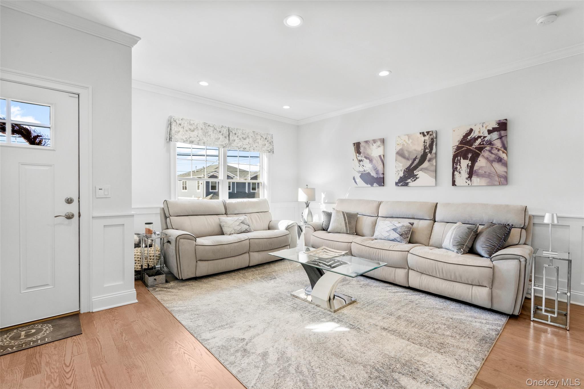 194 Gainsborg Avenue E, West Harrison, NY 10604