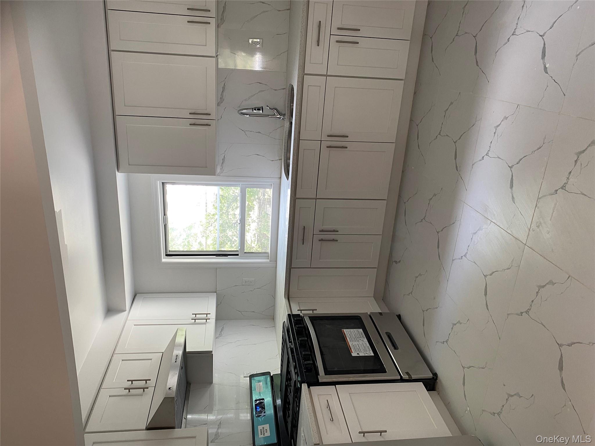 9114 110, Richmond Hill, NY 11418