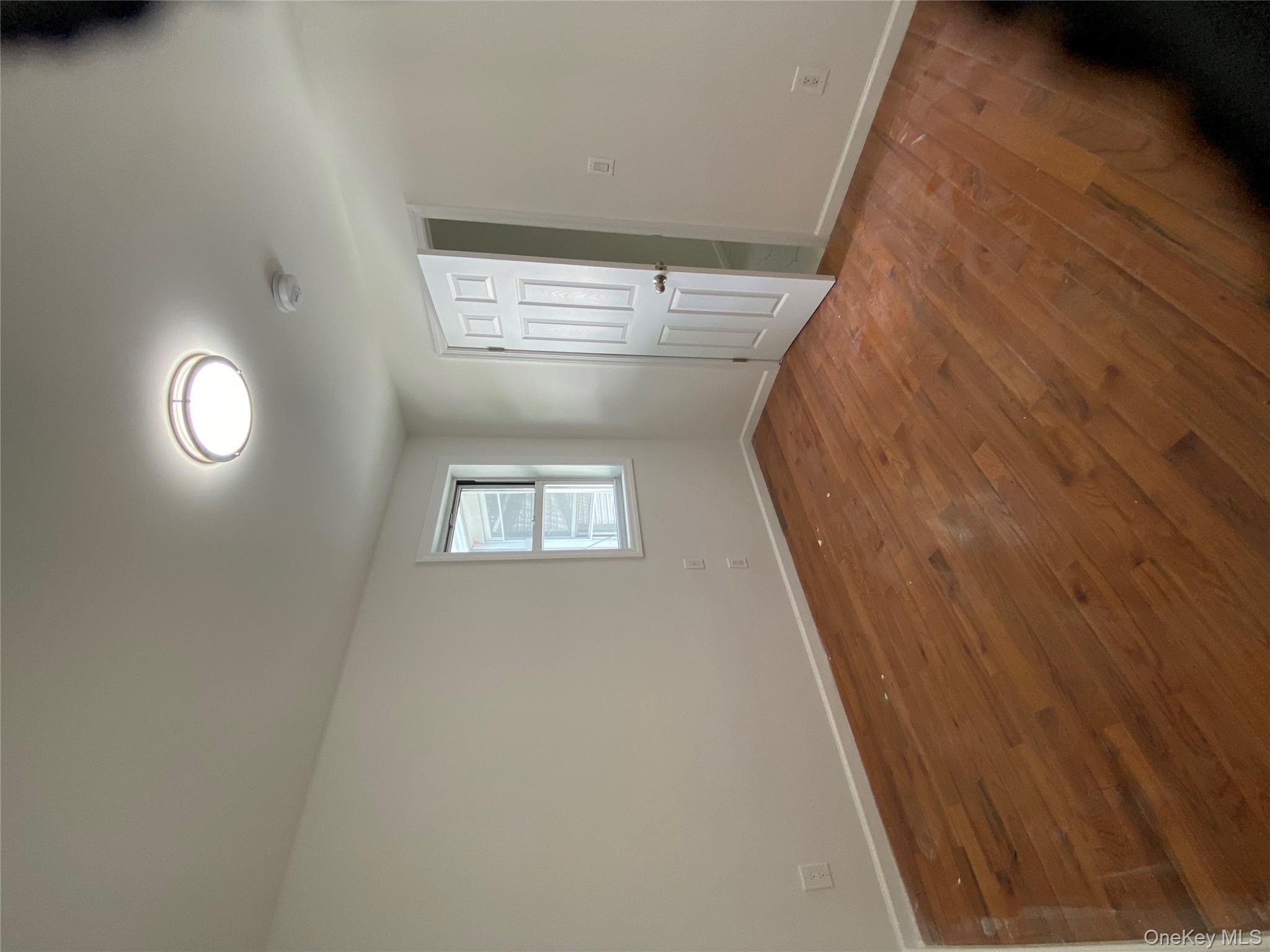 9114 110, Richmond Hill, NY 11418