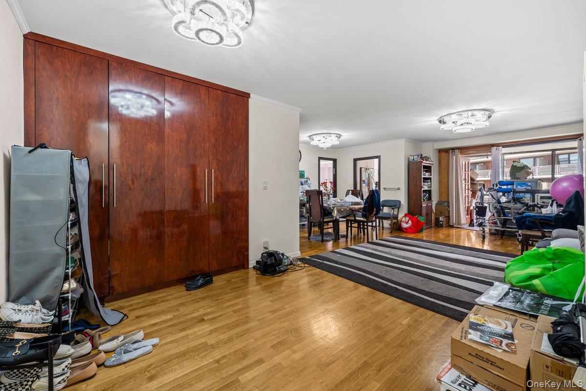 6135 98th Street # 8D, Rego Park, NY 11374