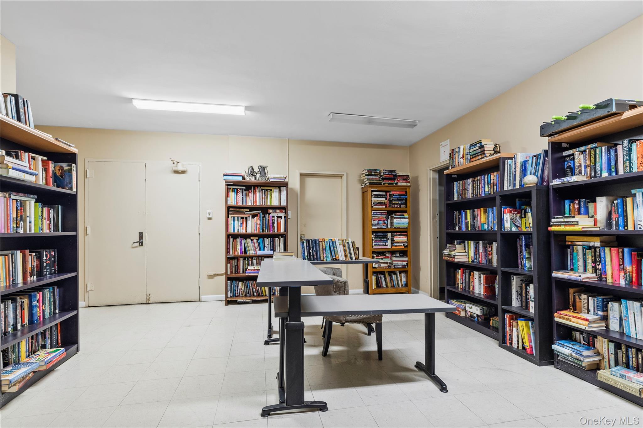 522 Shore Road # 1MM, Long Beach, NY 11561