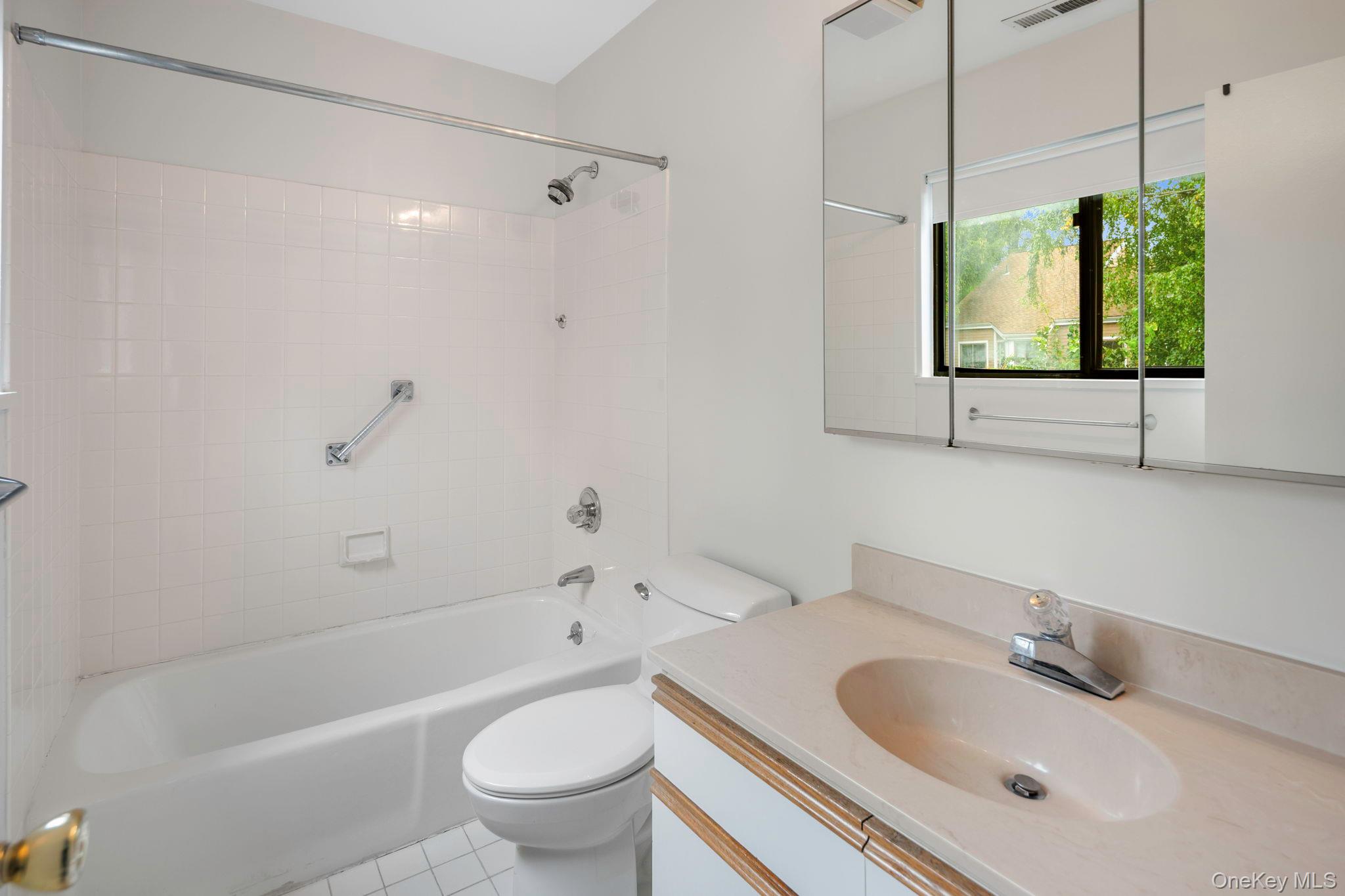 30 Rambling Brook Road, Chappaqua, NY 10514