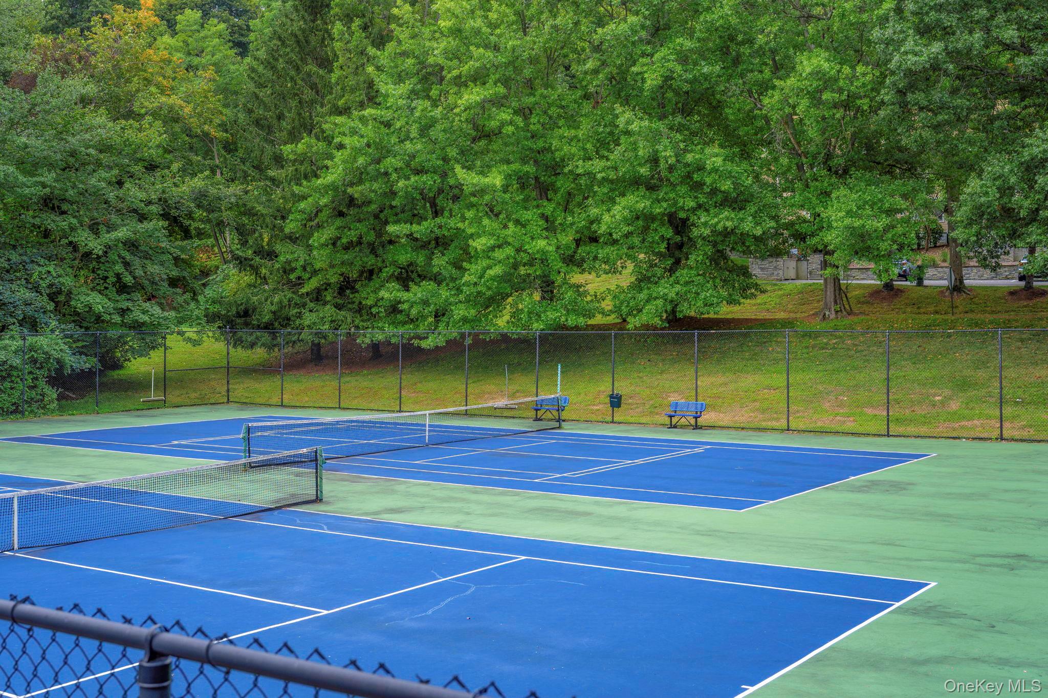 30 Rambling Brook Road, Chappaqua, NY 10514