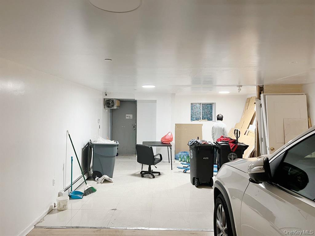 35-09 Leavitt Street, Flushing, NY 11354