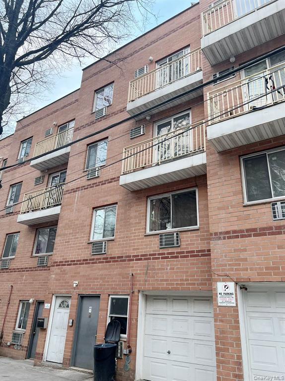 35-09 Leavitt Street, Flushing, NY 11354