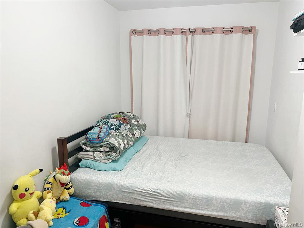 35-09 Leavitt Street, Flushing, NY 11354