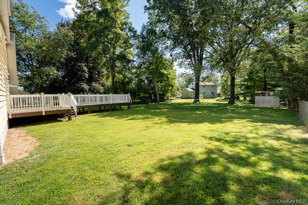 25 Robin Road, Poughkeepsie, NY 12601