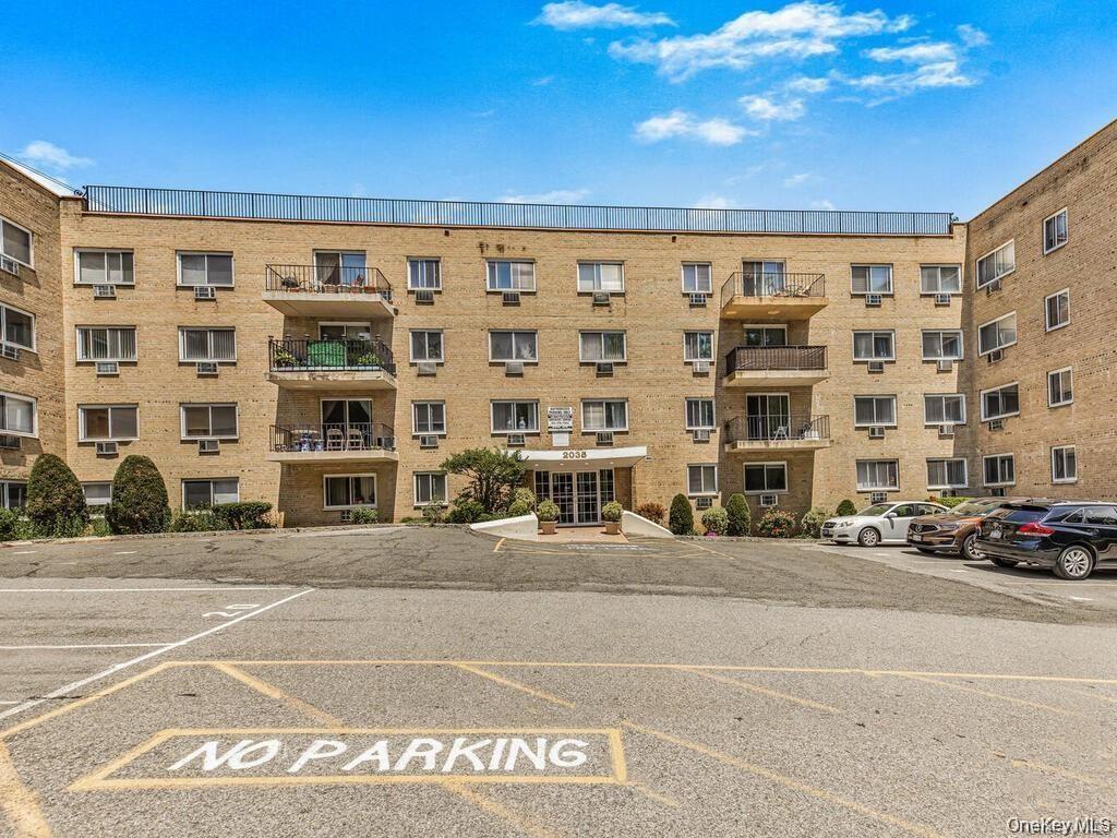 2035 Central Park Avenue # 1M, Yonkers, NY 10710