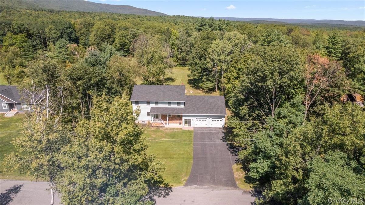 29 Stone Mountain Road, Cairo, NY 12473