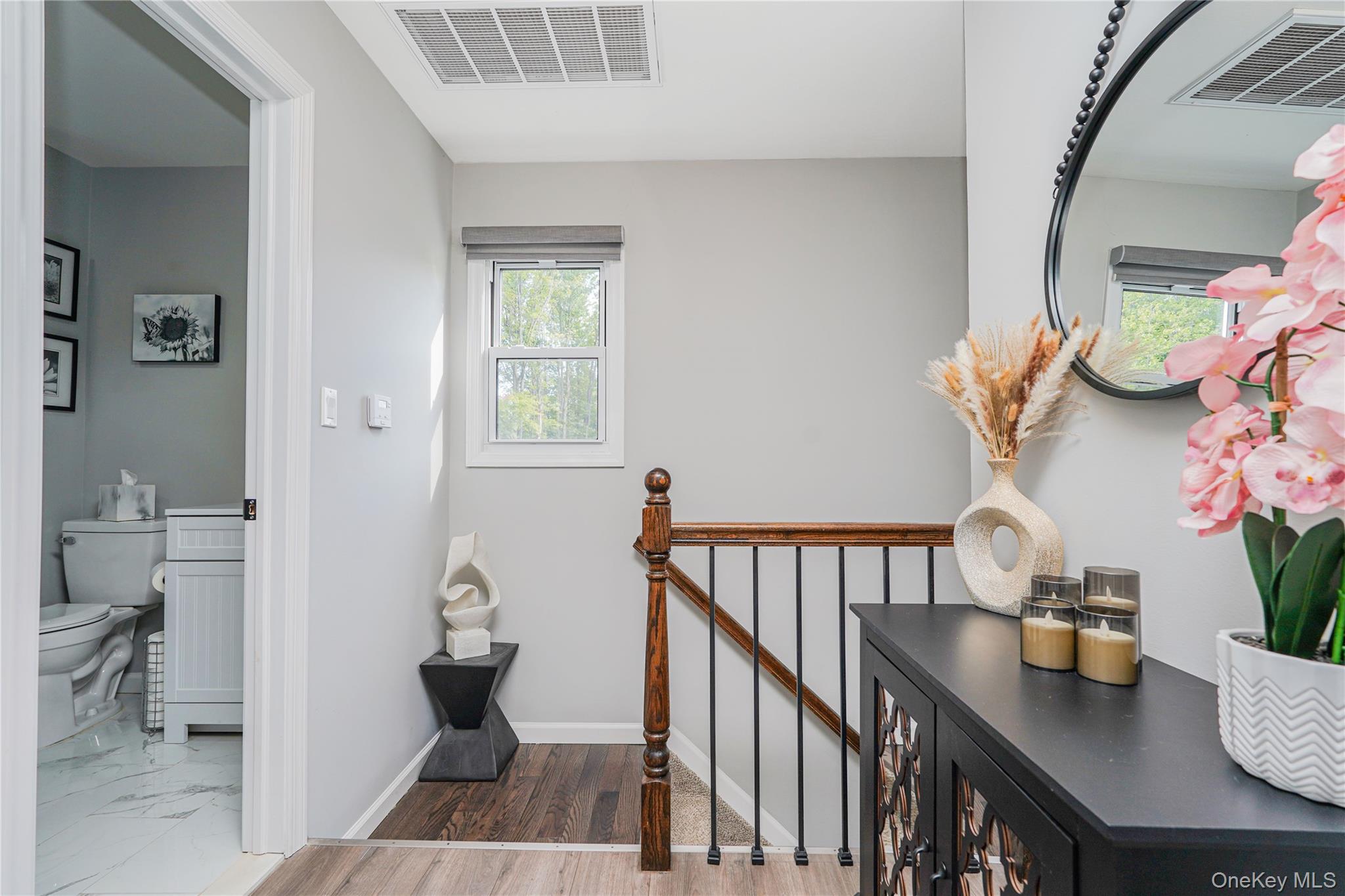 383 Woodrow Rd, Staten Island, NY 10312