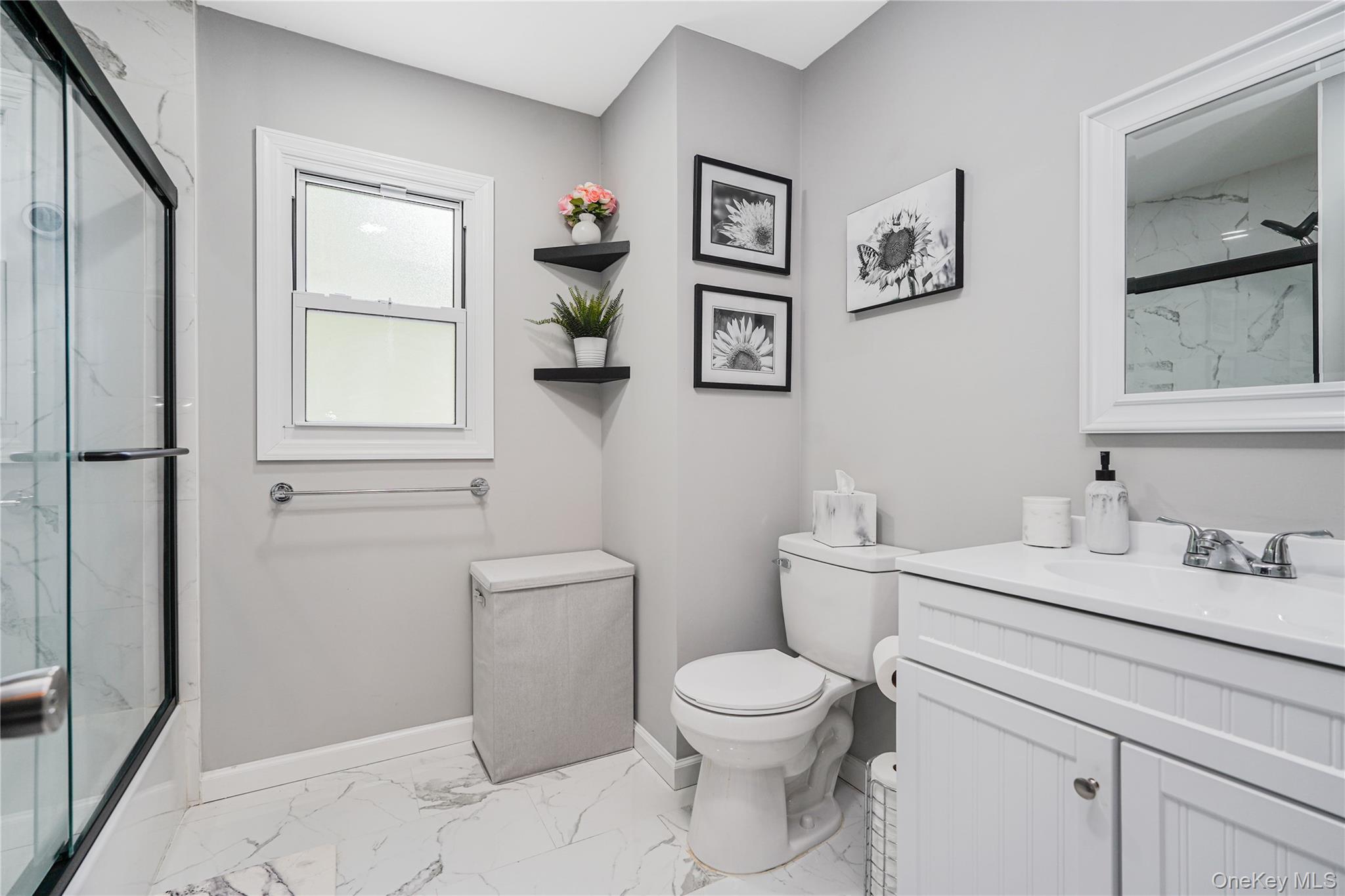 383 Woodrow Rd, Staten Island, NY 10312