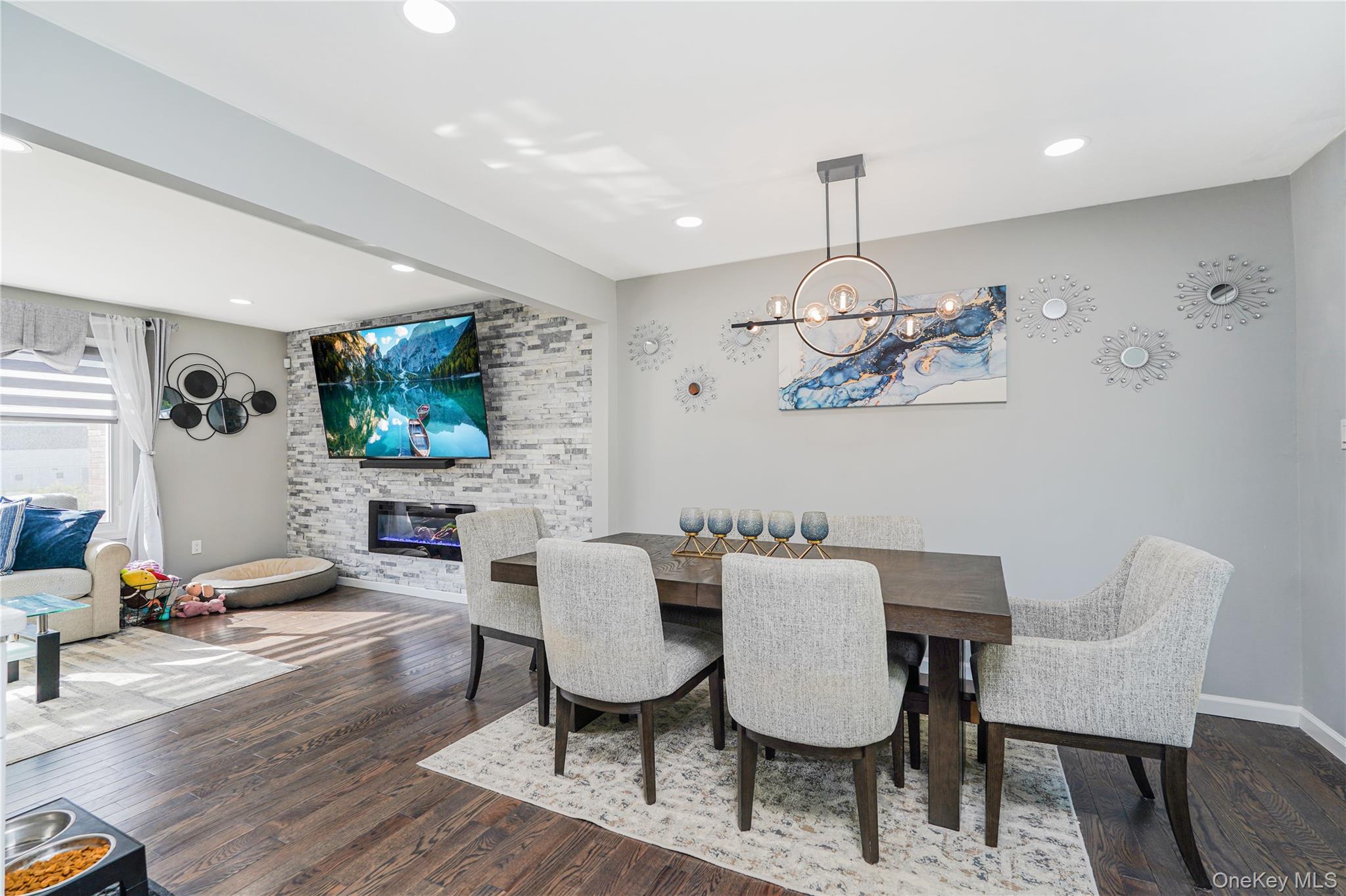 383 Woodrow Rd, Staten Island, NY 10312