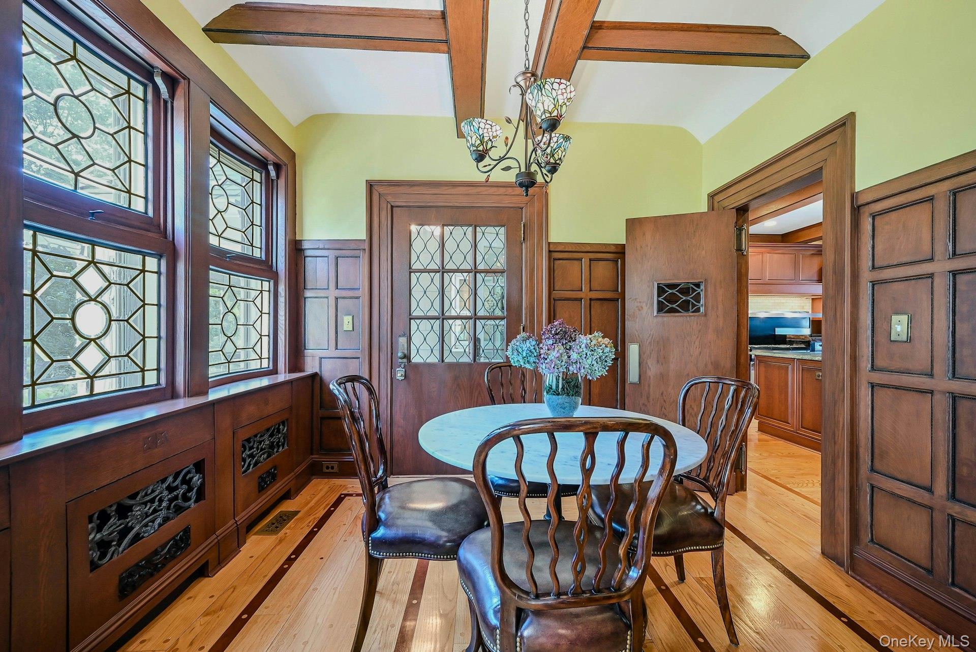 242 Handsome Avenue, Sayville, NY 11782