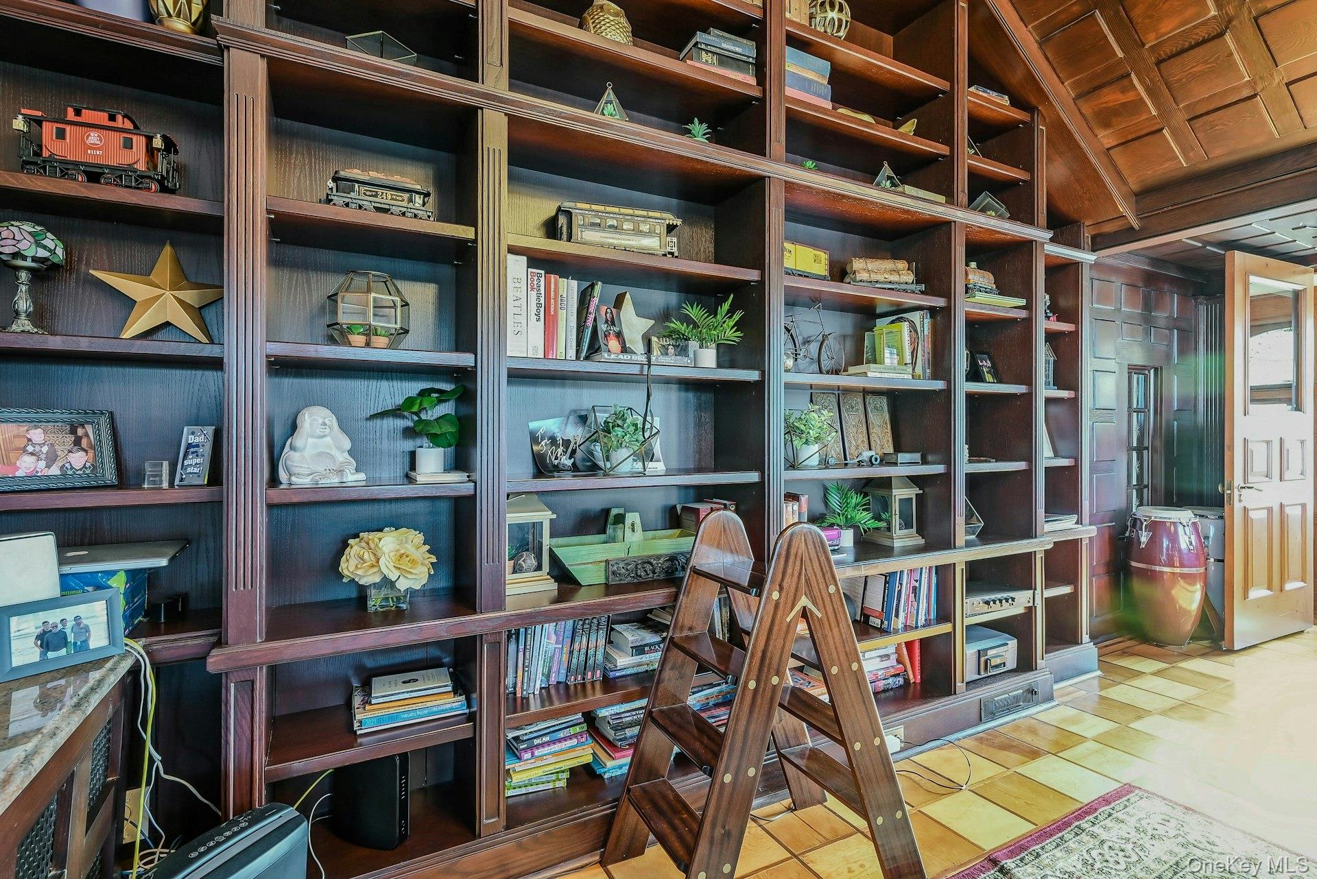 242 Handsome Avenue, Sayville, NY 11782