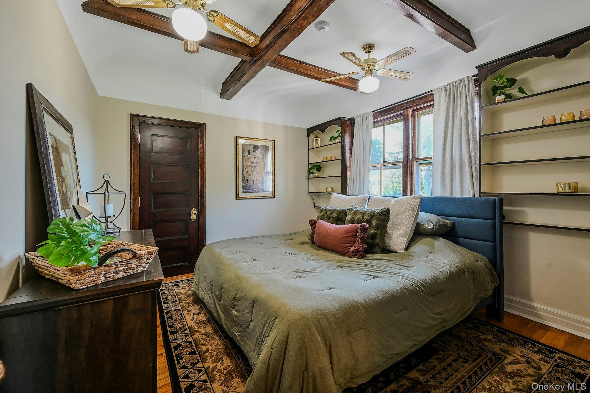 242 Handsome Avenue, Sayville, NY 11782