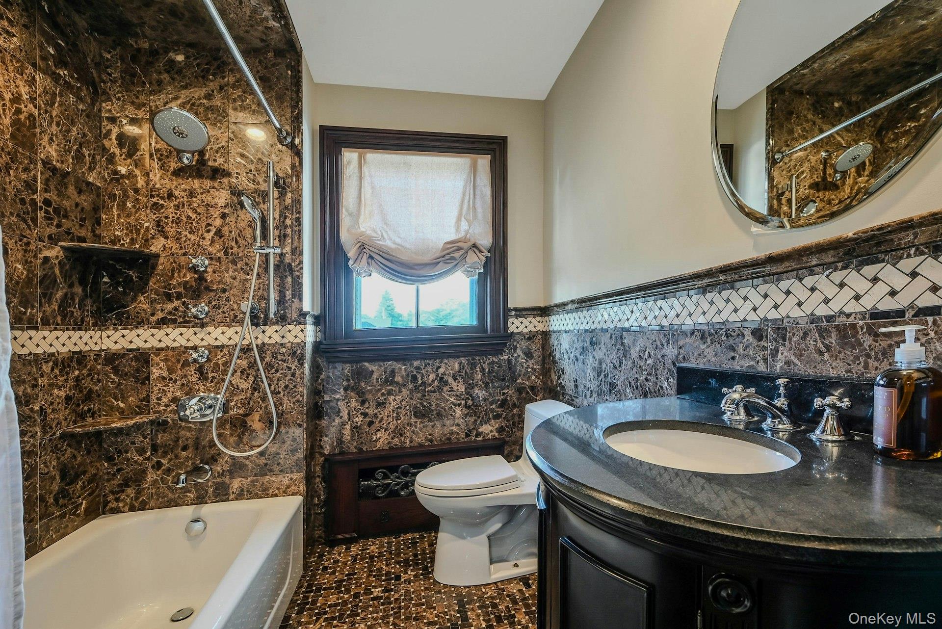 242 Handsome Avenue, Sayville, NY 11782