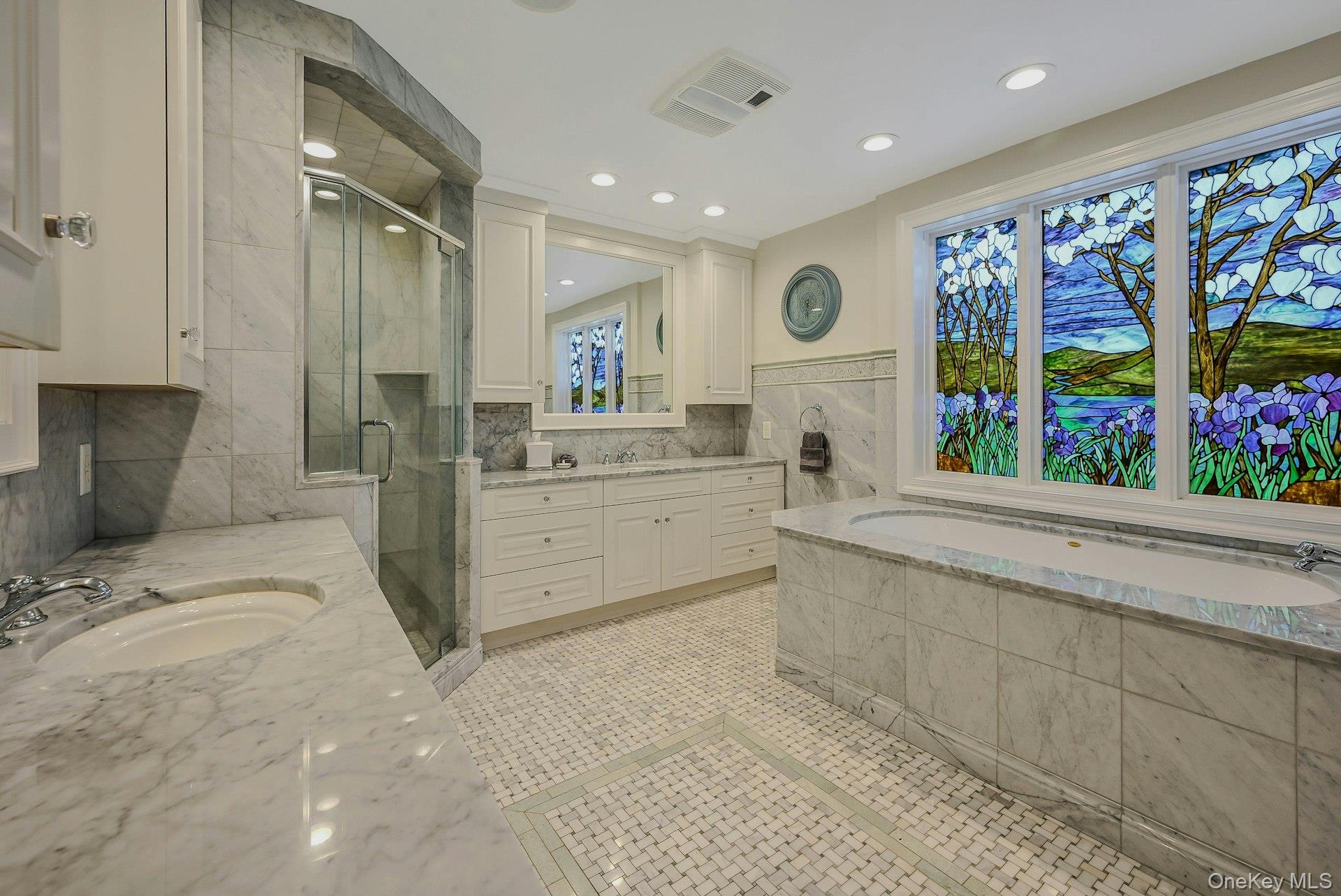 242 Handsome Avenue, Sayville, NY 11782