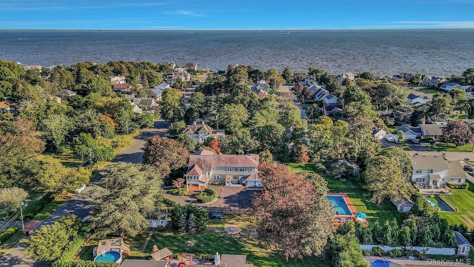 242 Handsome Avenue, Sayville, NY 11782