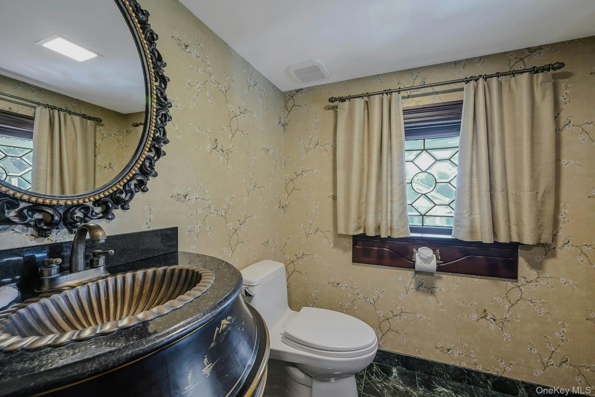 242 Handsome Avenue, Sayville, NY 11782