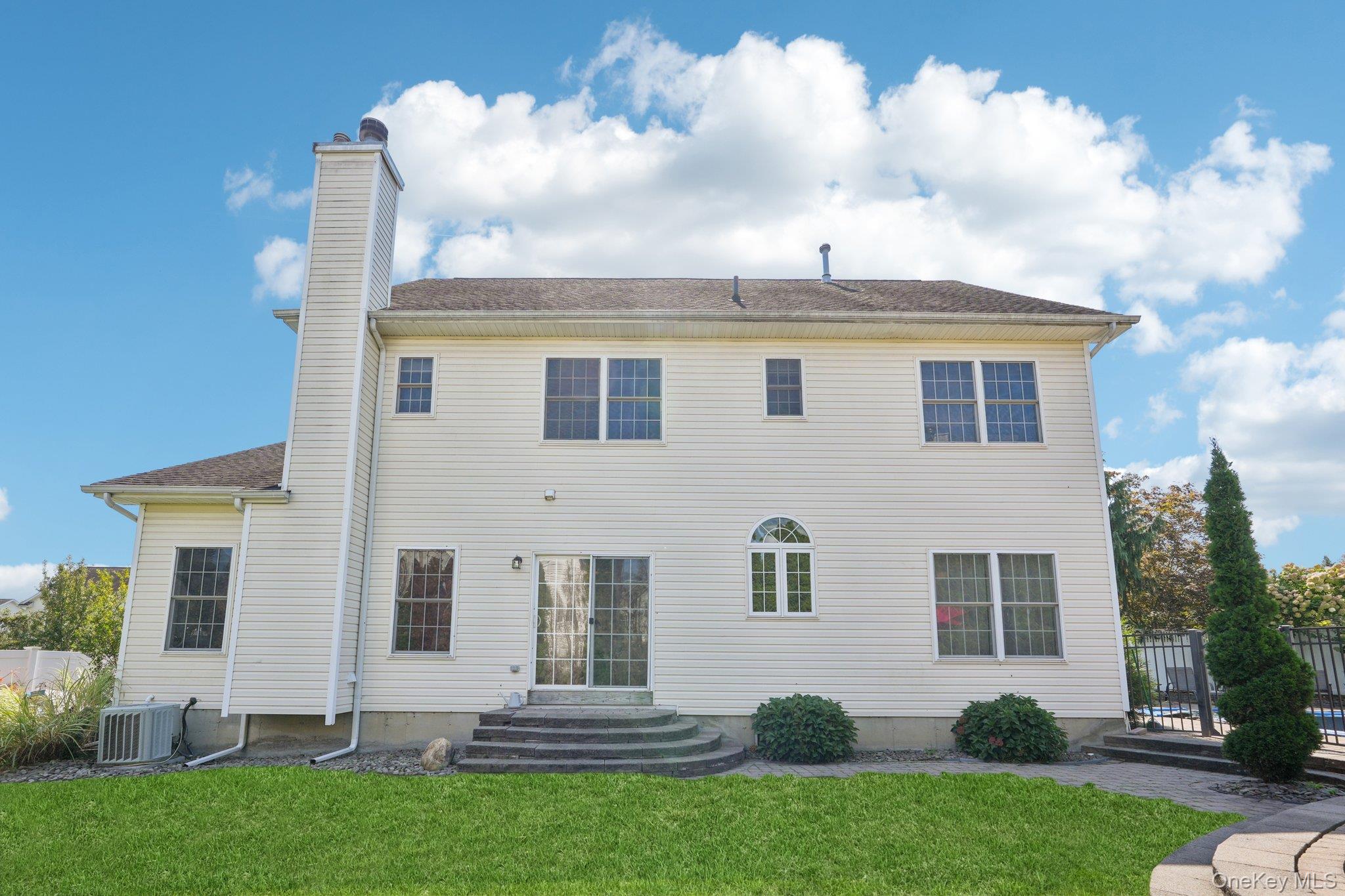 2622 Liberty Ridge, New Windsor, NY 12553