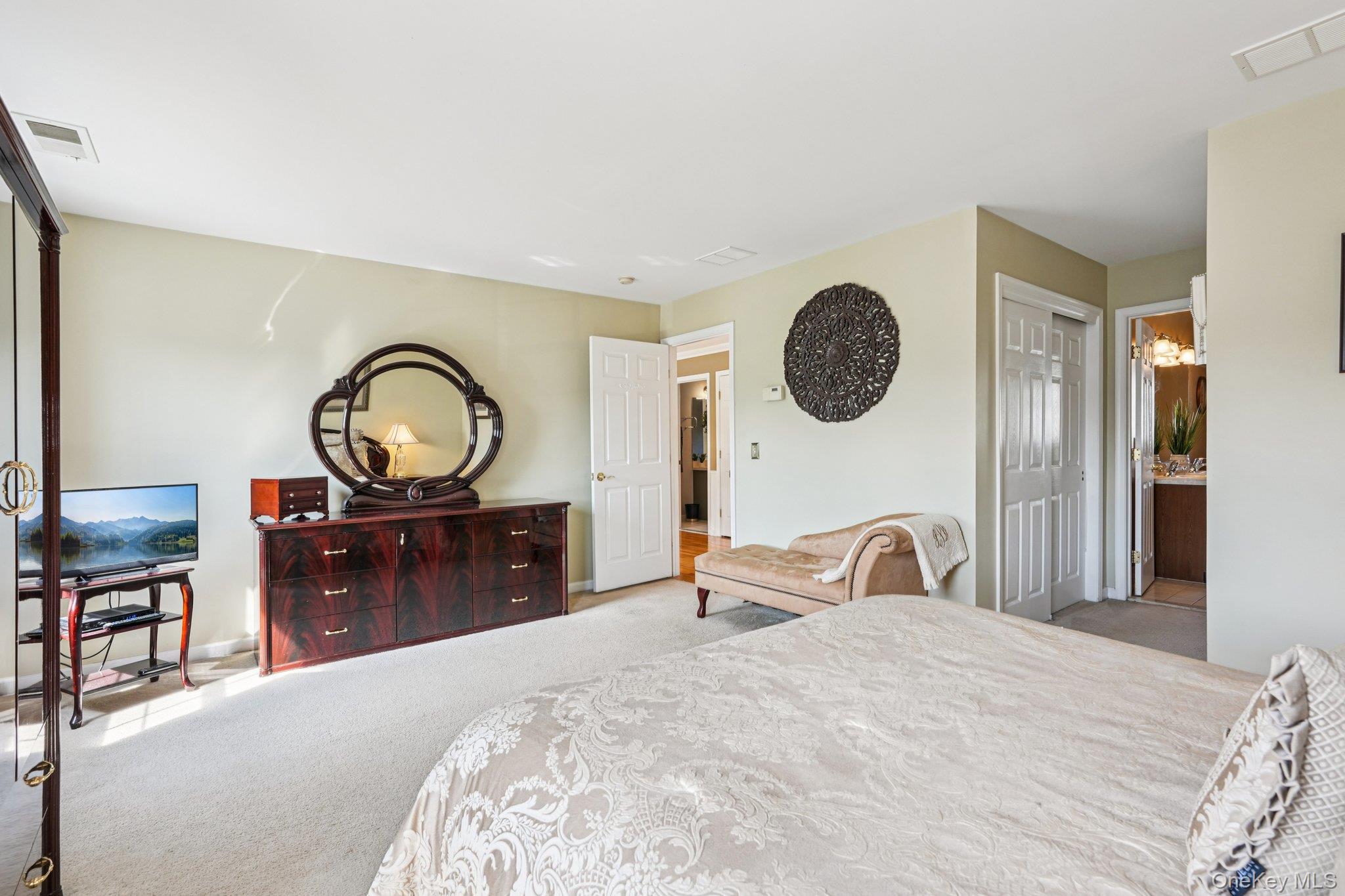 2622 Liberty Ridge, New Windsor, NY 12553