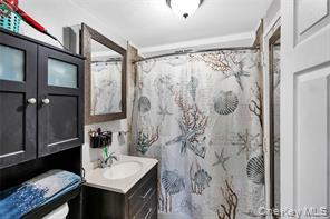 21 Deville Drive, Selden, NY 11784