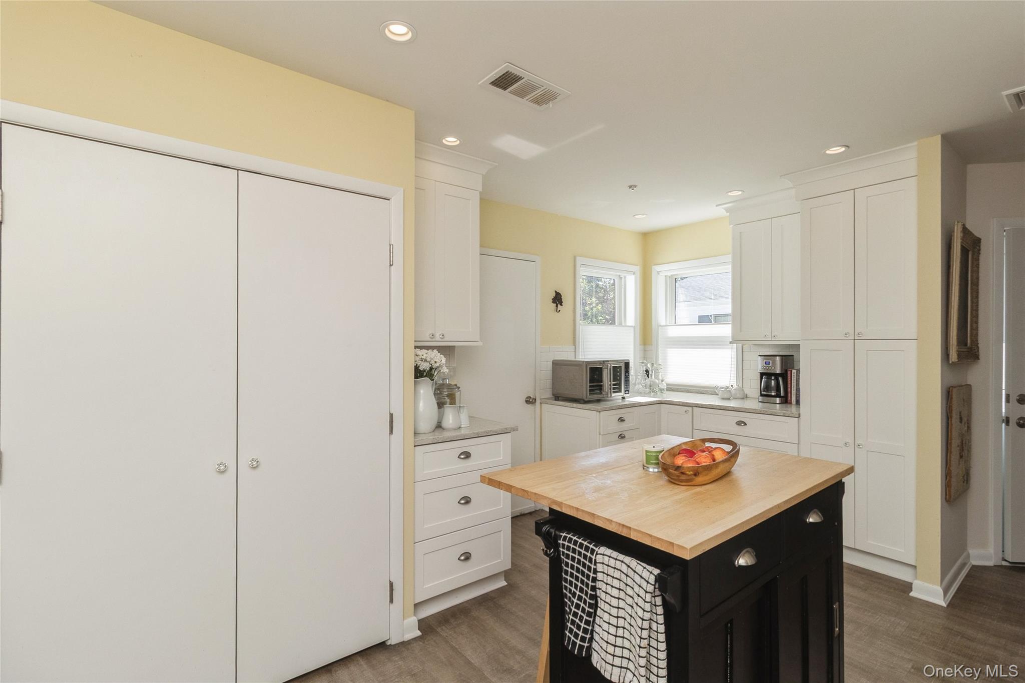 155 Knolls Drive # 155, Stony Brook, NY 11790