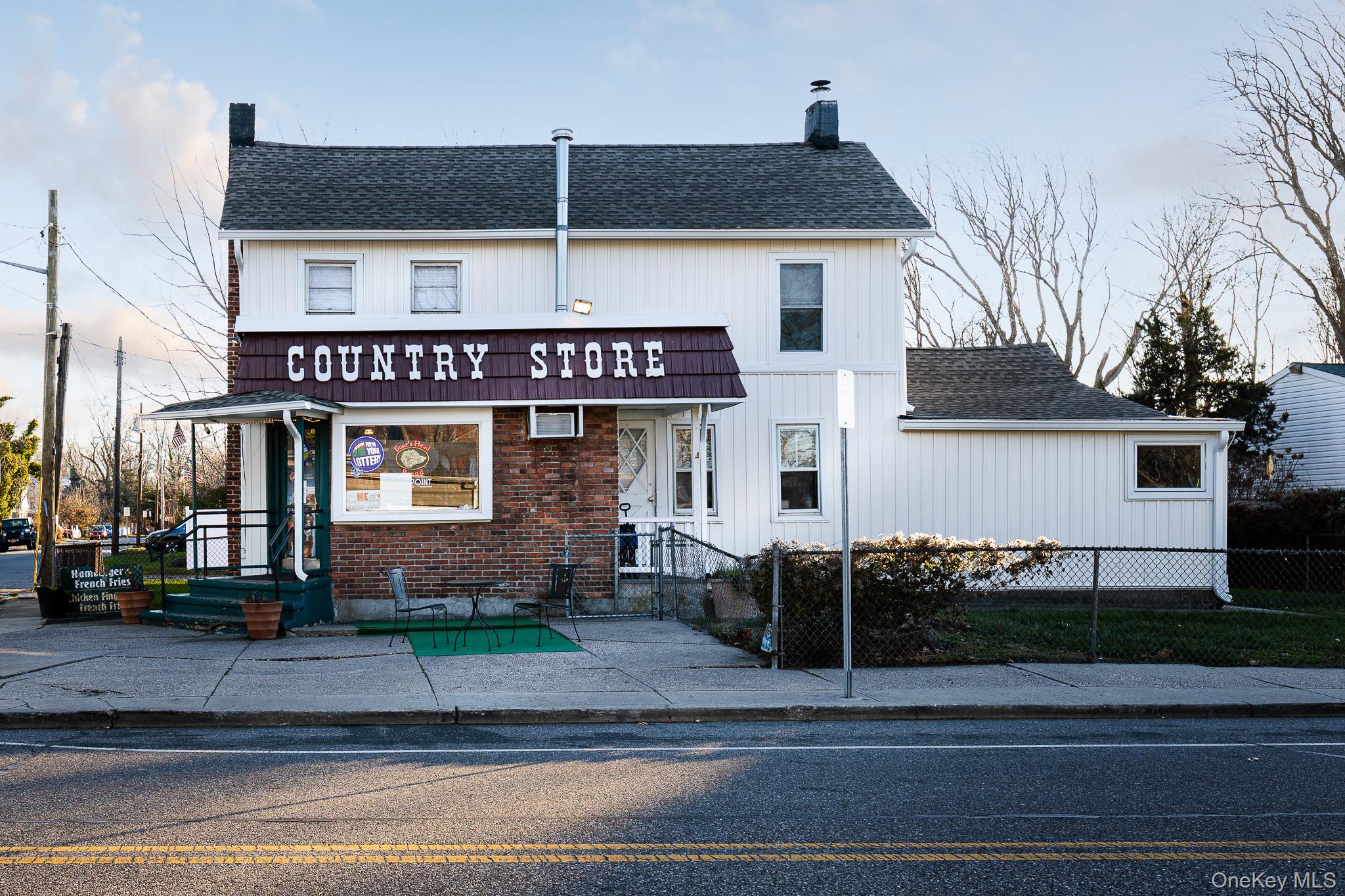 479 S Ocean Avenue, Patchogue, NY 11772