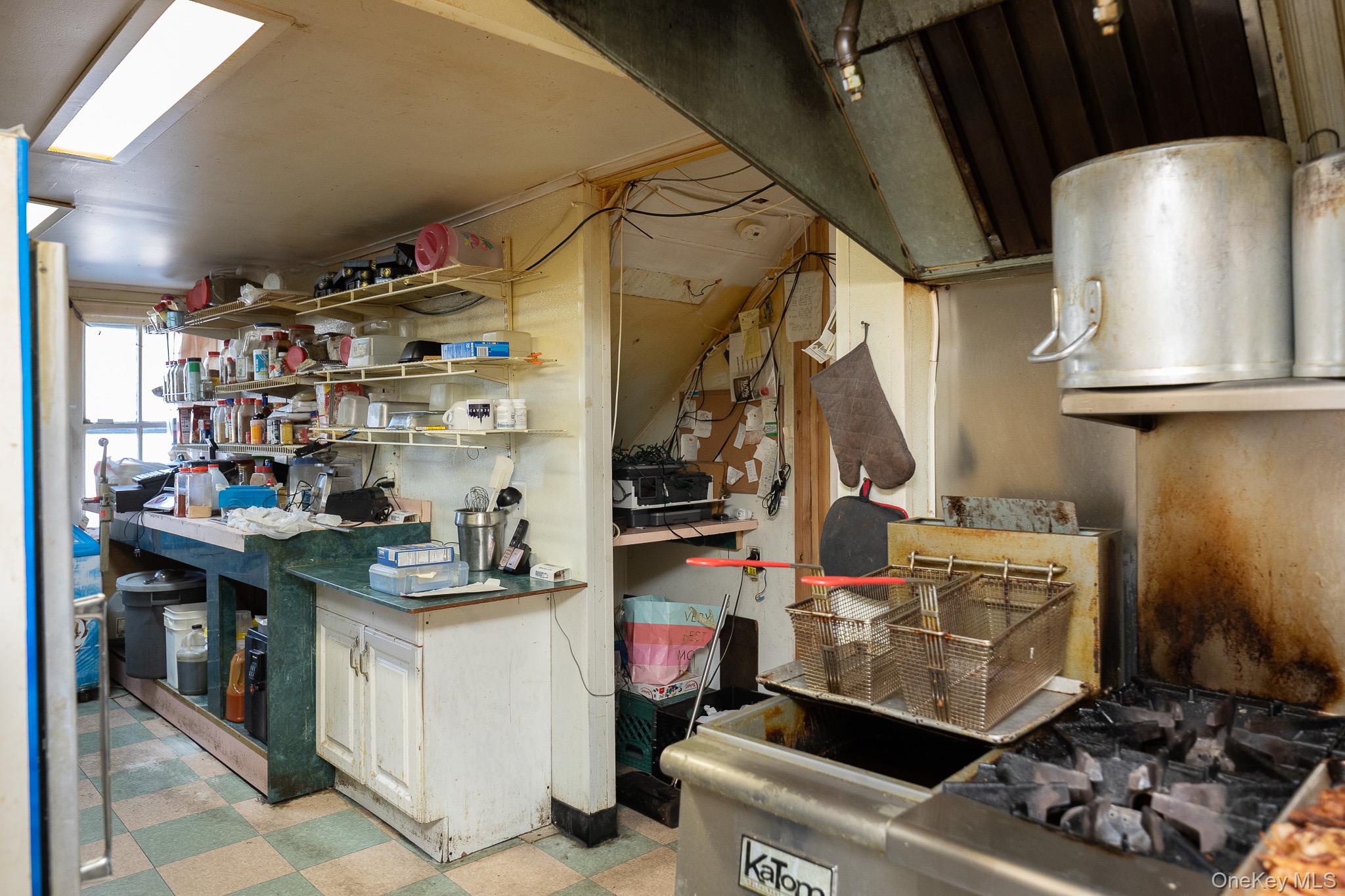 479 S Ocean Avenue, Patchogue, NY 11772