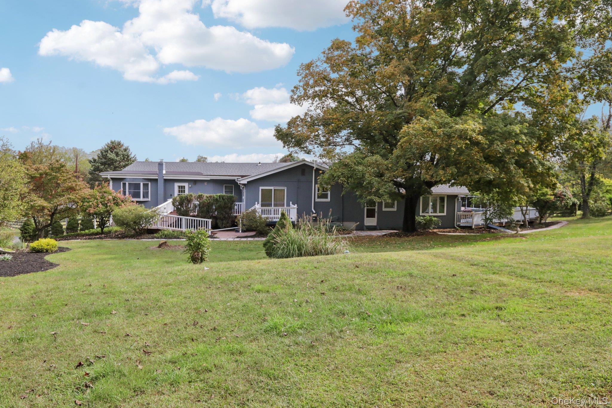 9 Hedges Road, Warwick, NY 10990