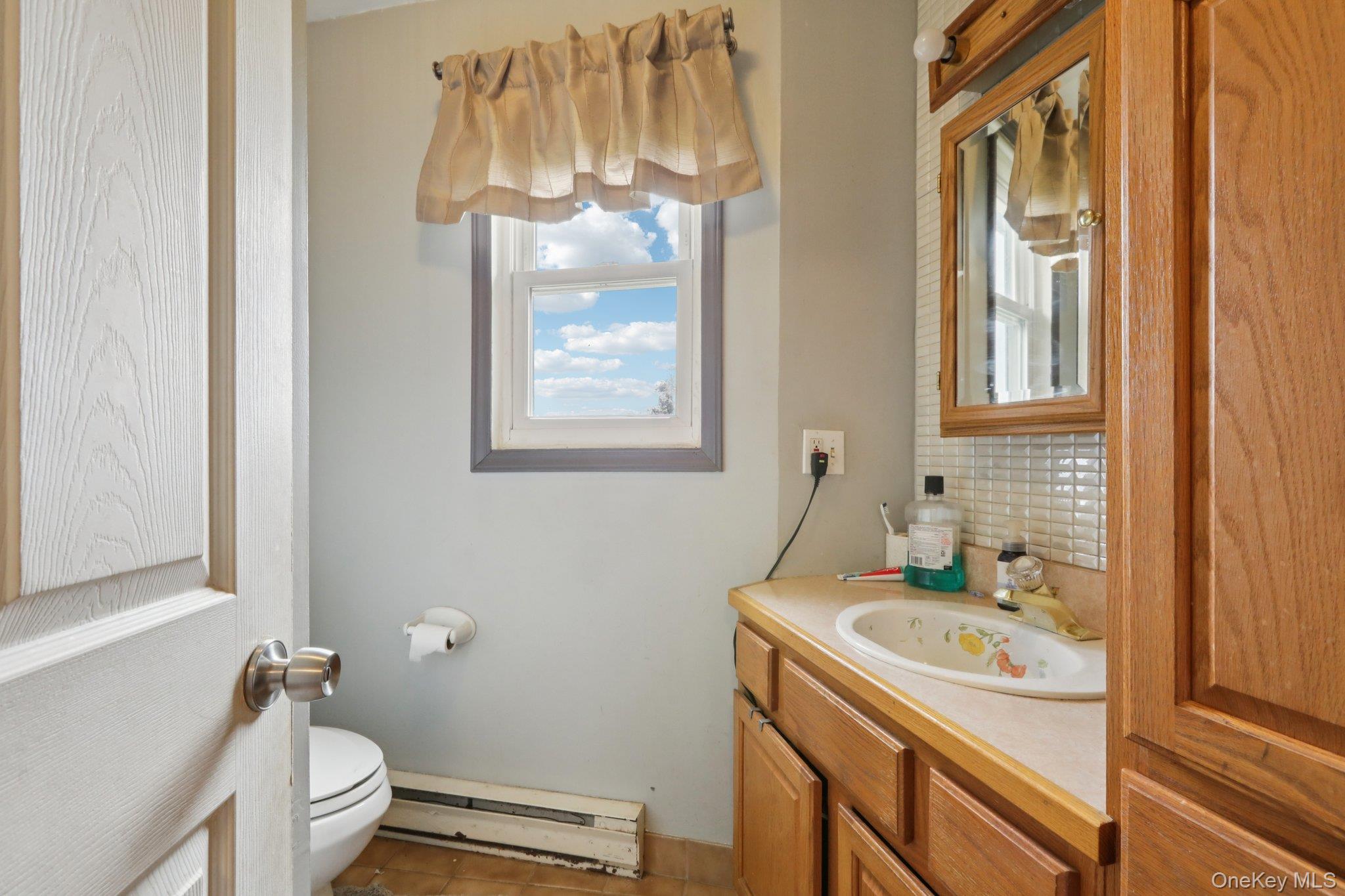 9 Hedges Road, Warwick, NY 10990