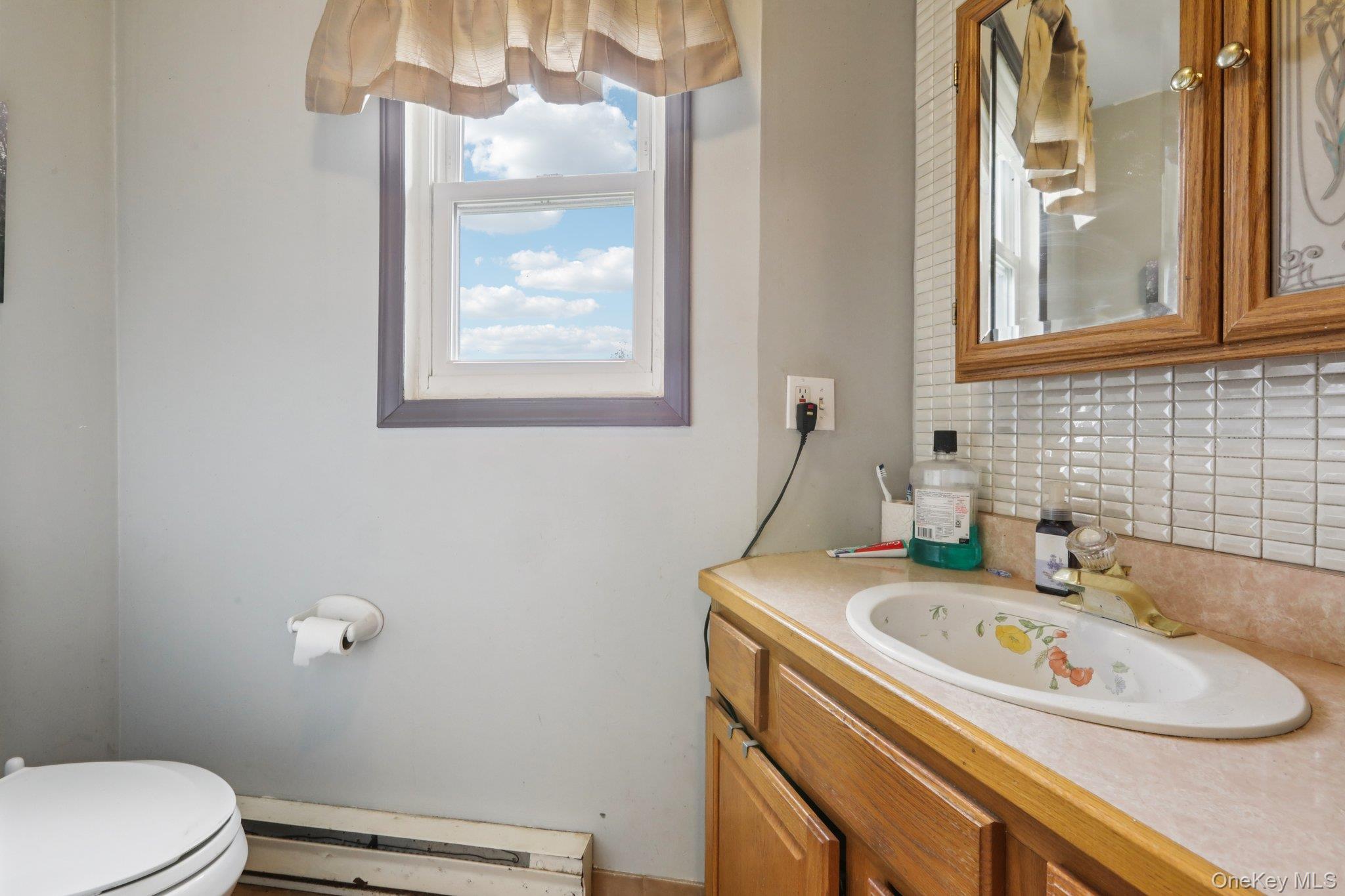 9 Hedges Road, Warwick, NY 10990