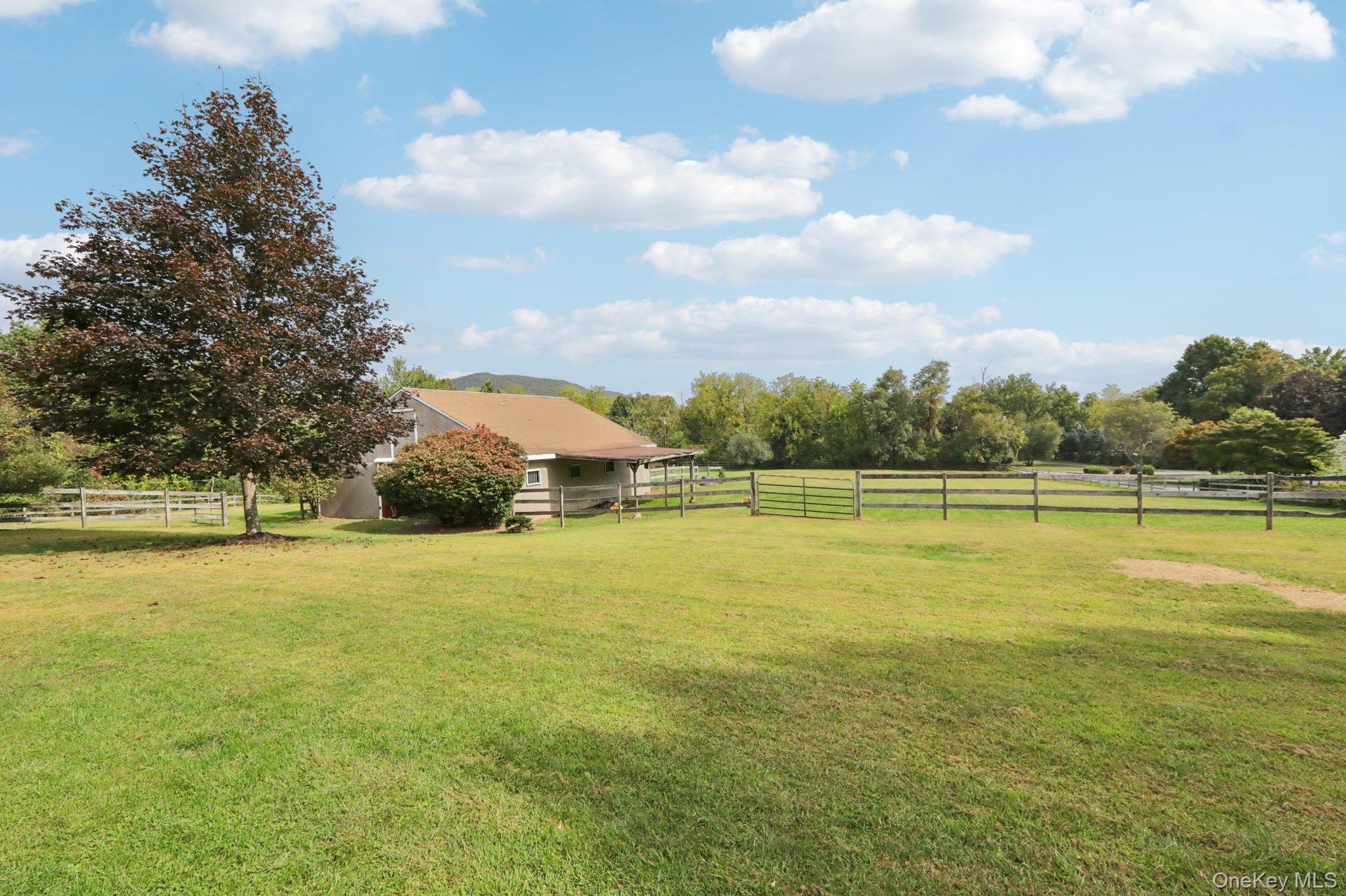 9 Hedges Road, Warwick, NY 10990