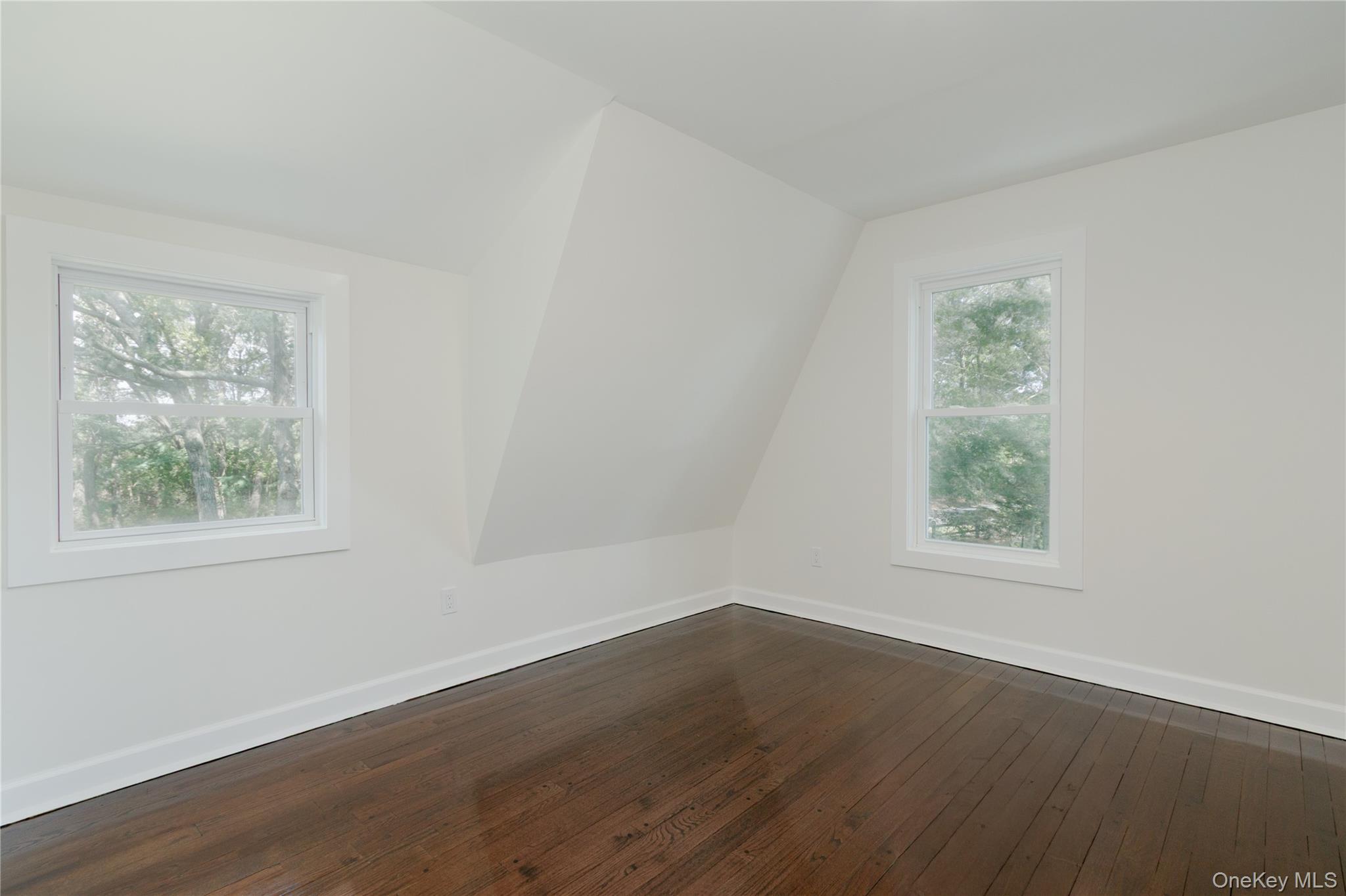 16 Harts Road, East Moriches, NY 11940