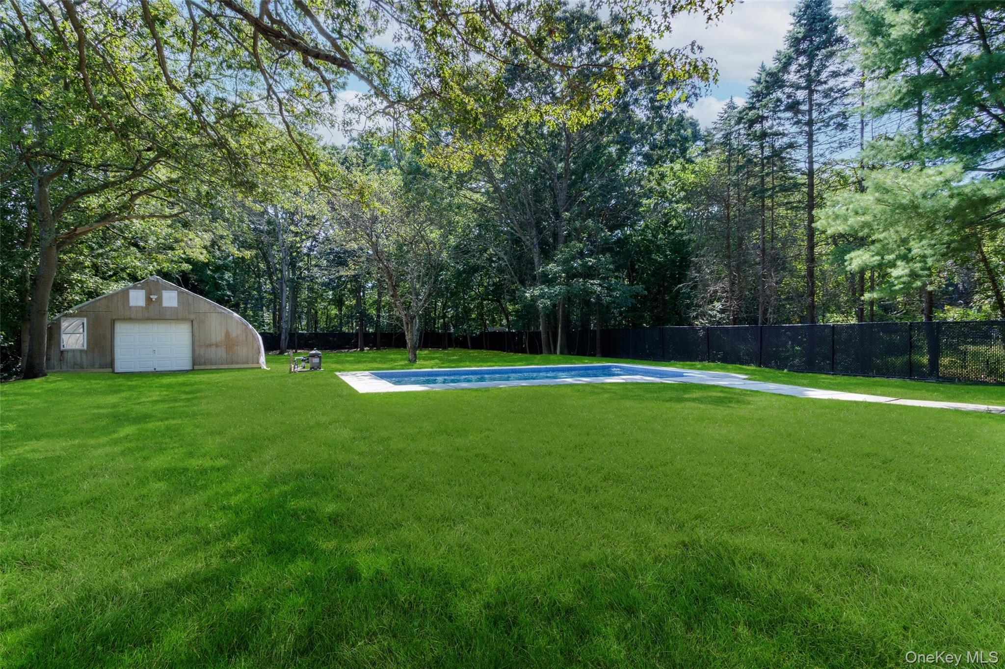 16 Harts Road, East Moriches, NY 11940