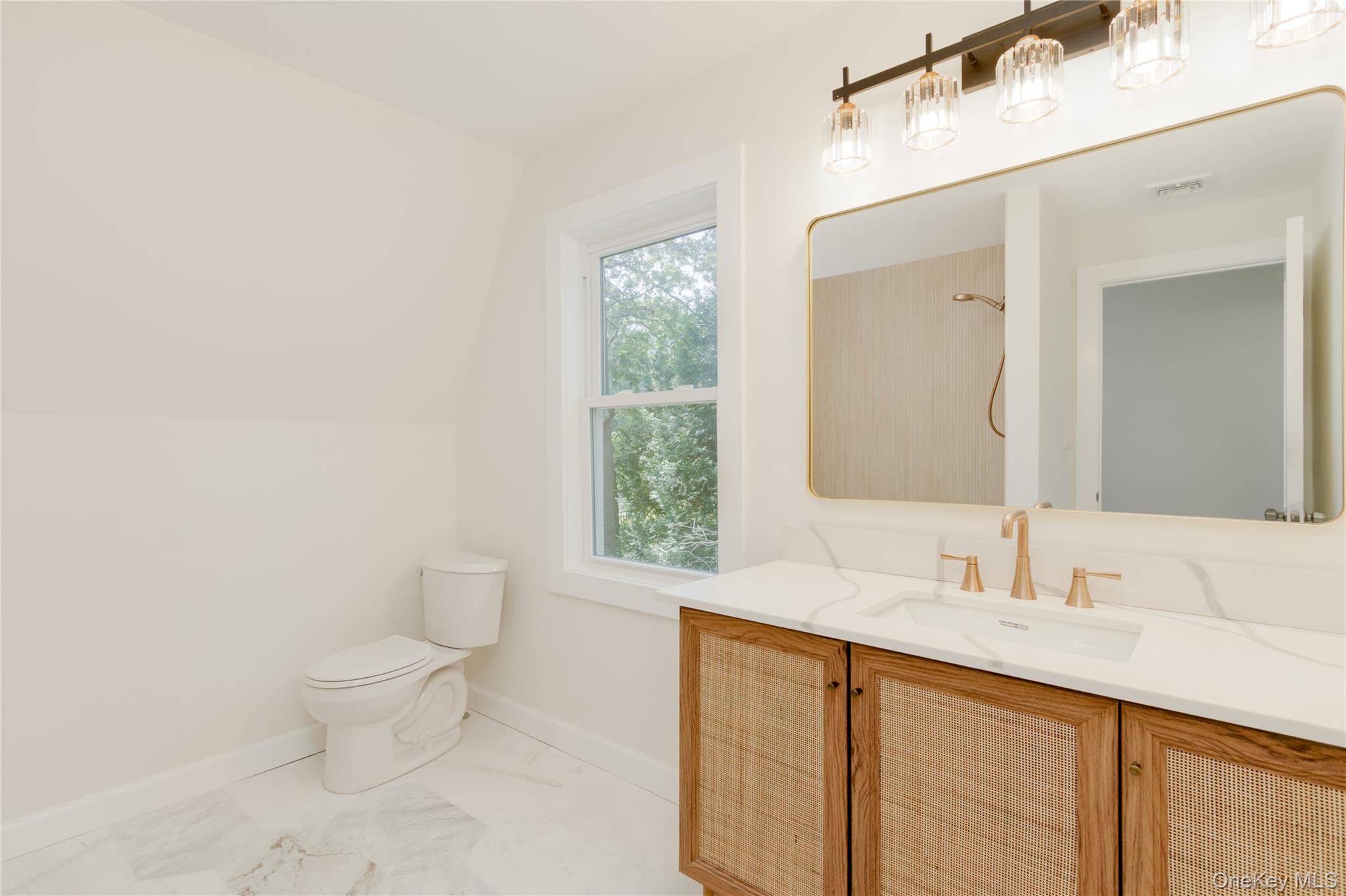 16 Harts Road, East Moriches, NY 11940