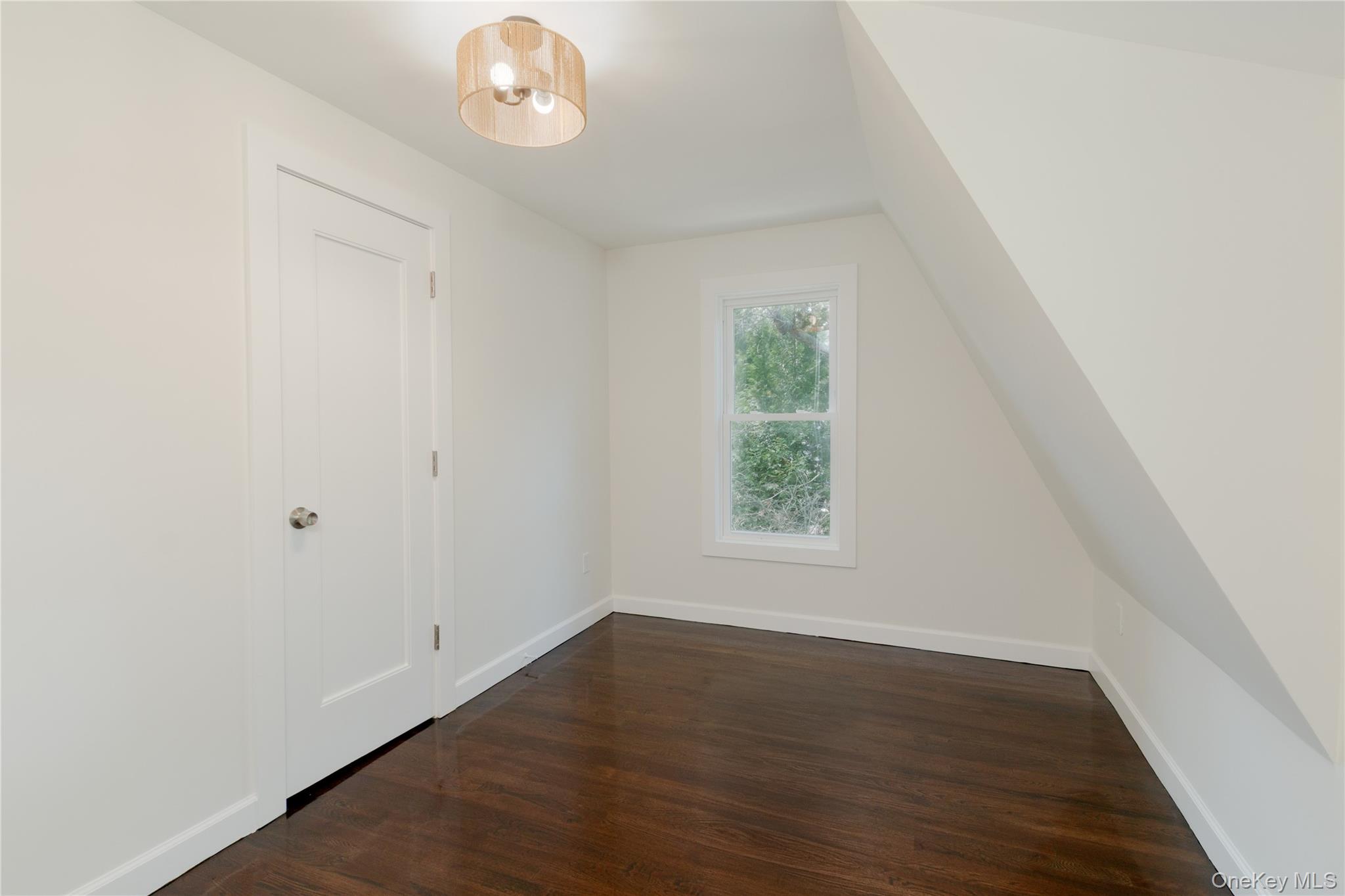 16 Harts Road, East Moriches, NY 11940