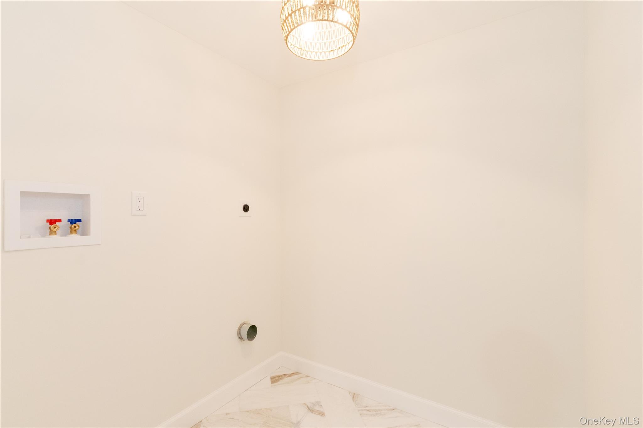 16 Harts Road, East Moriches, NY 11940