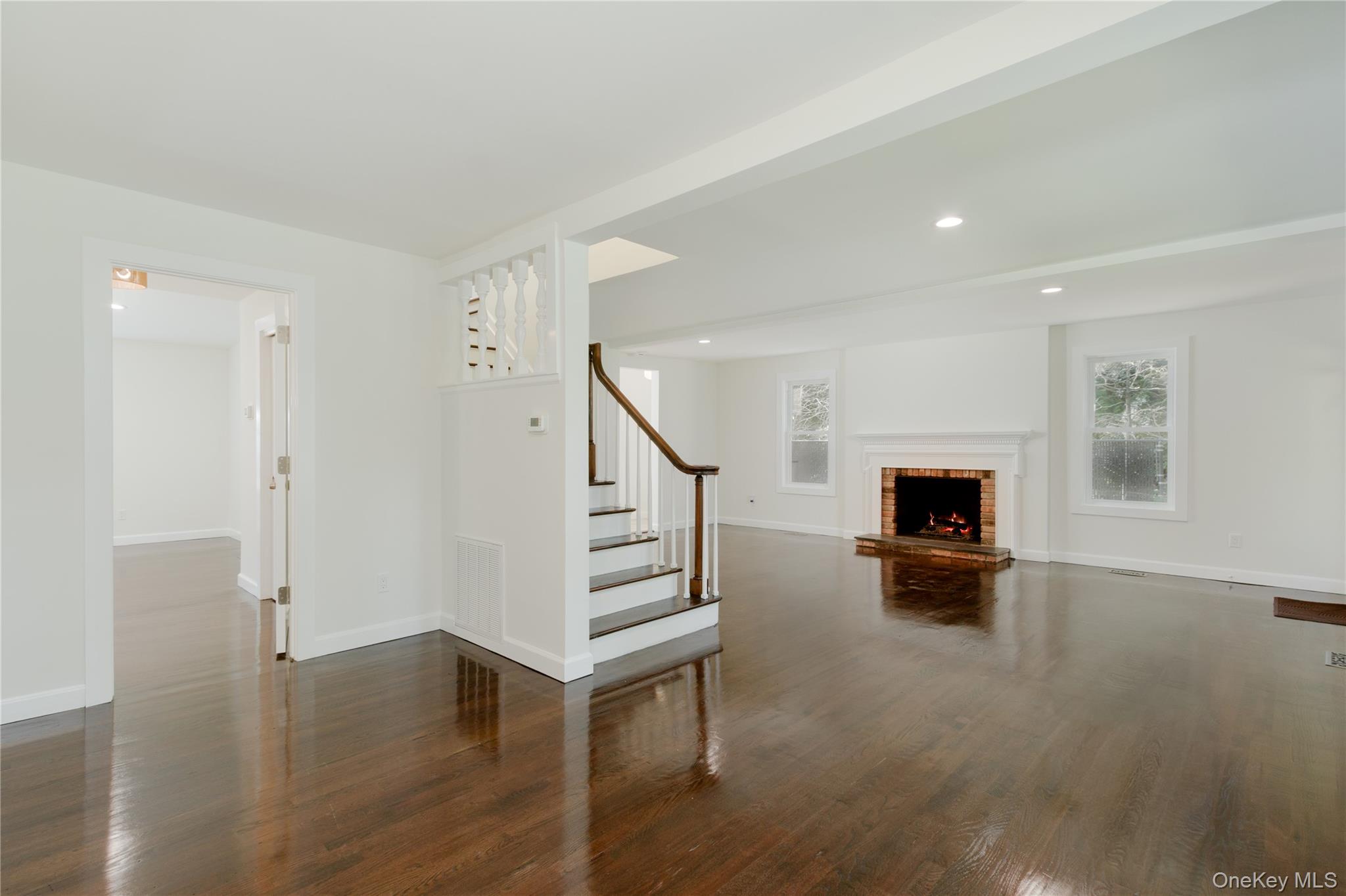 16 Harts Road, East Moriches, NY 11940