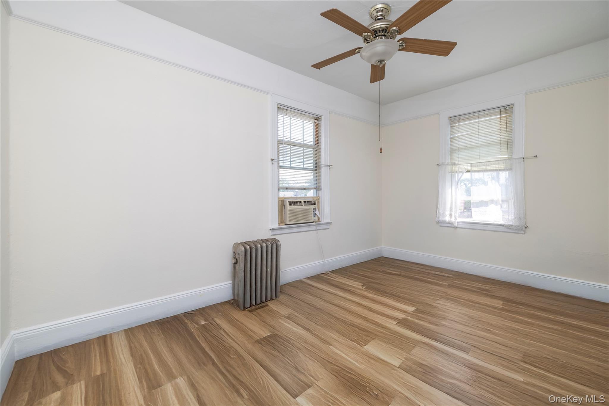 59 Lakeview Avenue, Lynbrook, NY 11563