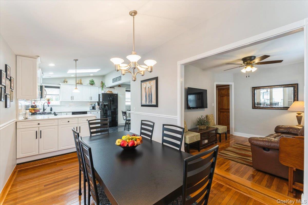 1116 Theodora Street, Franklin Square, NY 11010