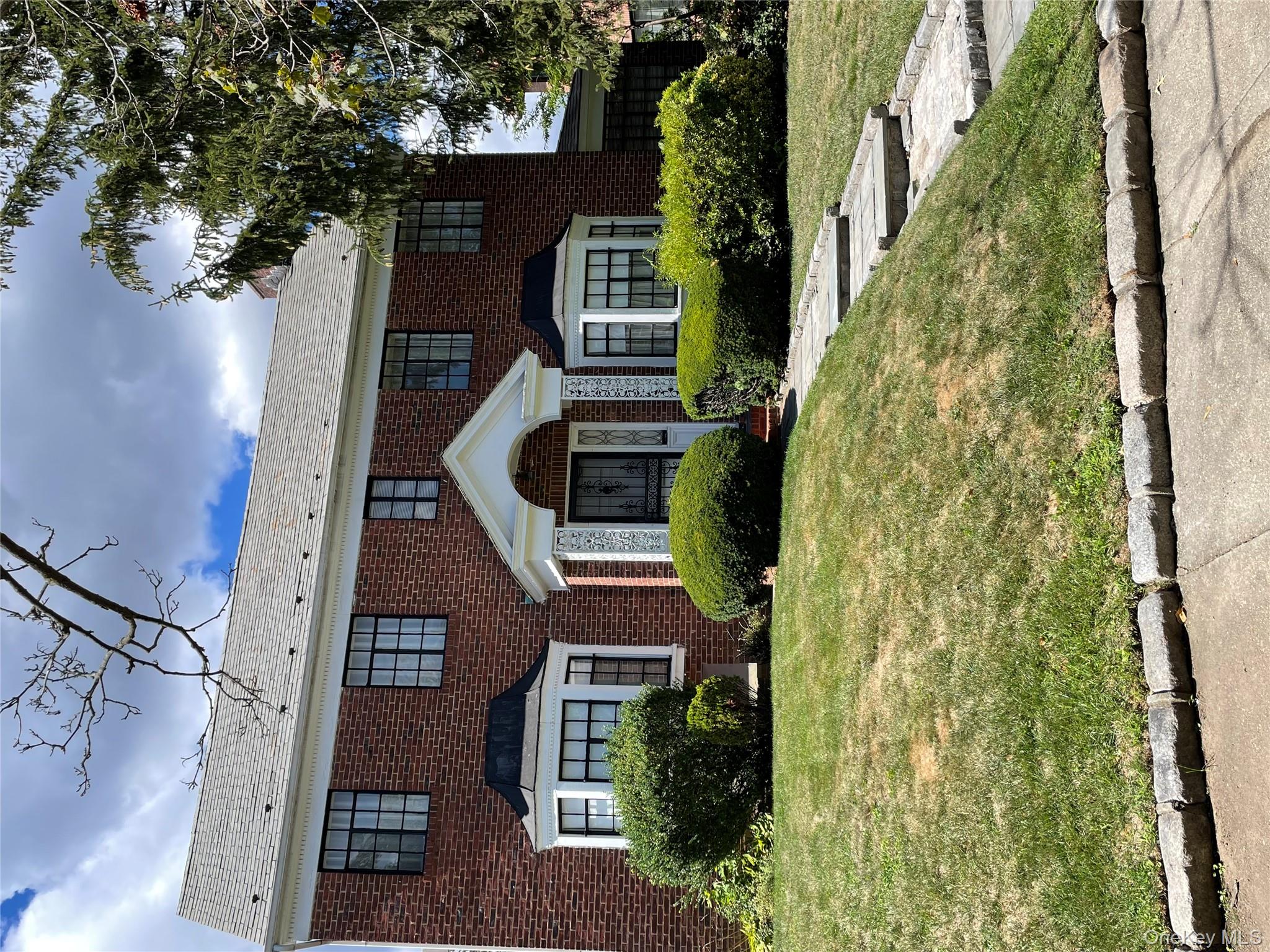 32-12 161st Street, Flushing, NY 11358
