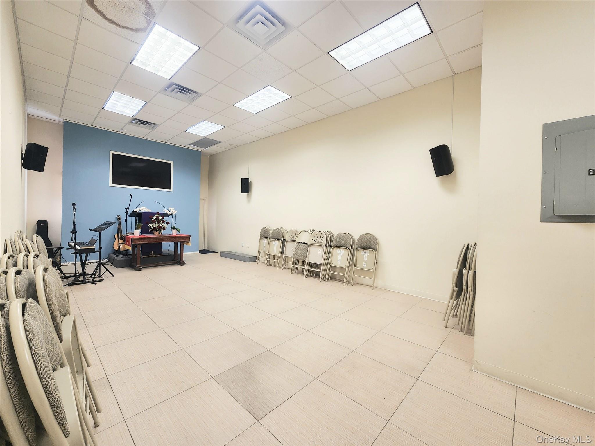 61-12 220 Street # 2+3 Fl, Bayside, NY 11364