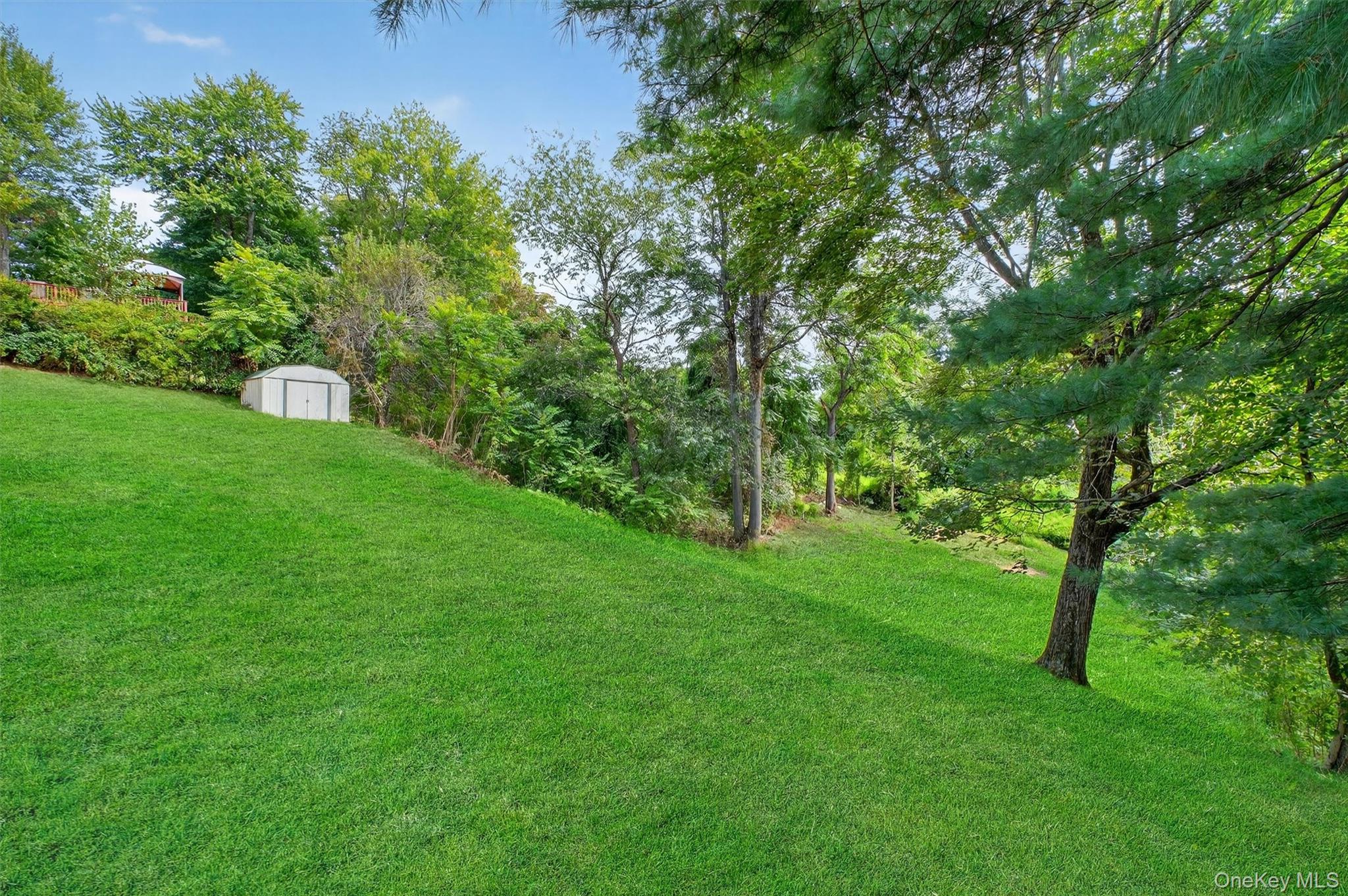 43 Mandalay Drive, Poughkeepsie, NY 12603